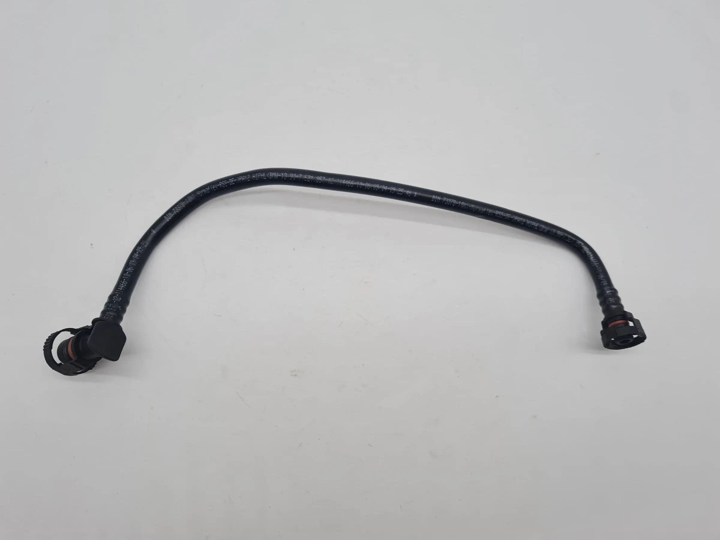 Original BMW 5er (E60/E61/M54) Entlüftungsleitung Tank 13.90-7521857-02