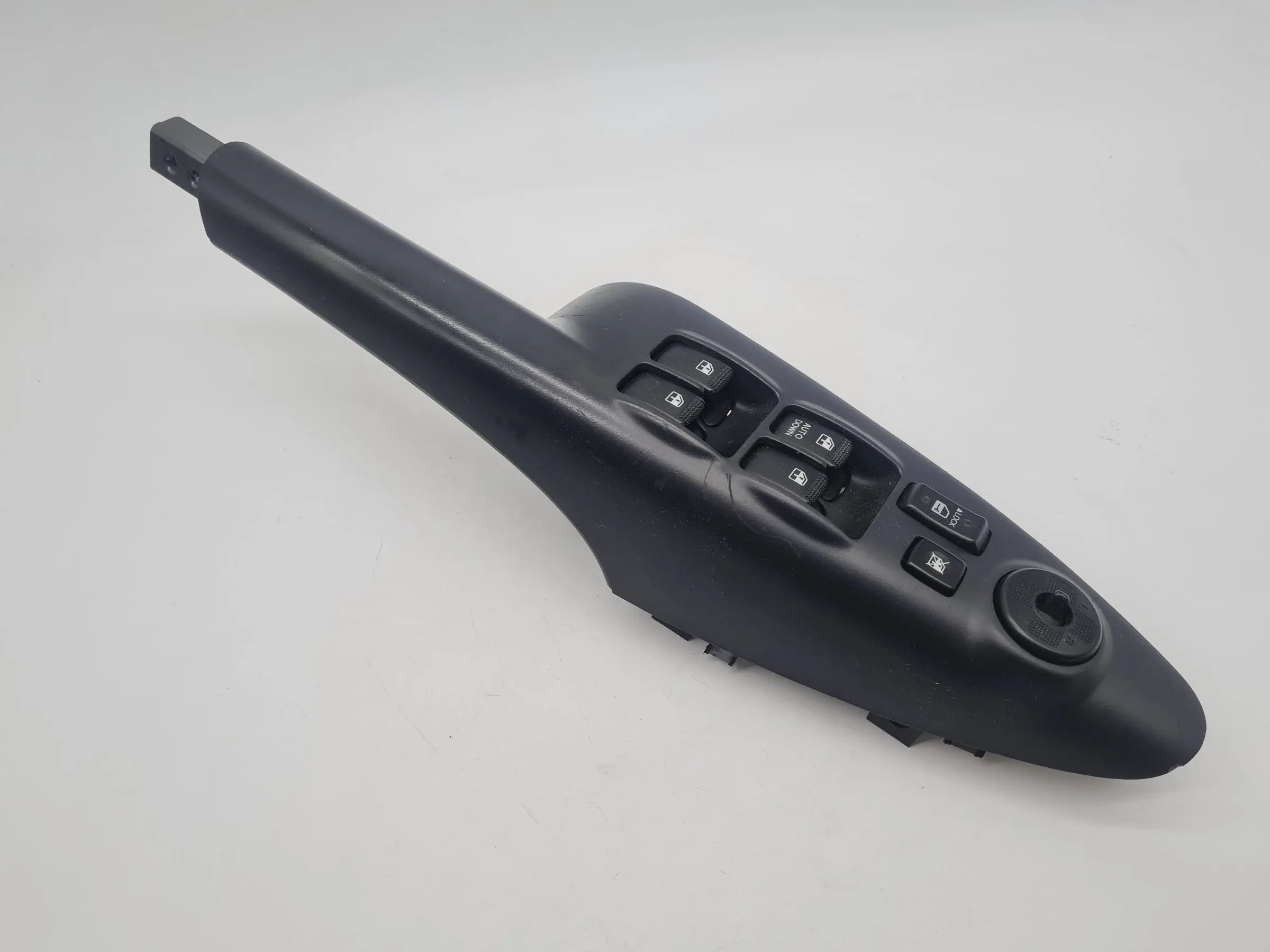 Original Hyundai Tucson (JM) Blende + Fensterheberschalter Links 93570-2E200