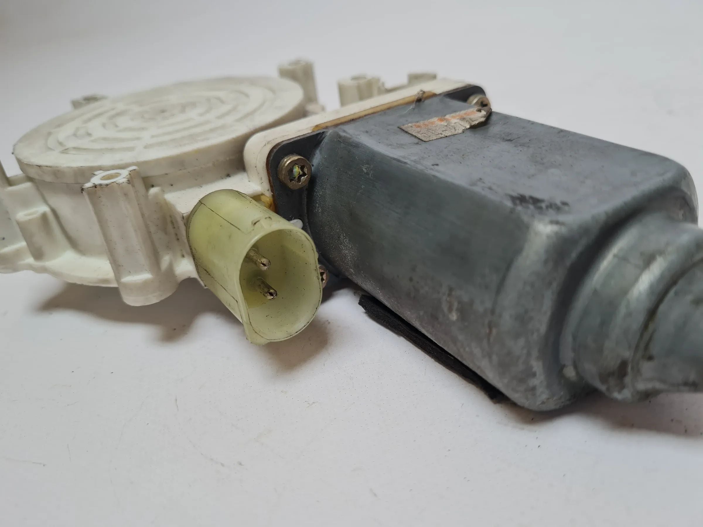 Original BMW 5er Touring E39 Fensterhebermotor Rechts Hinten 67.62-836051