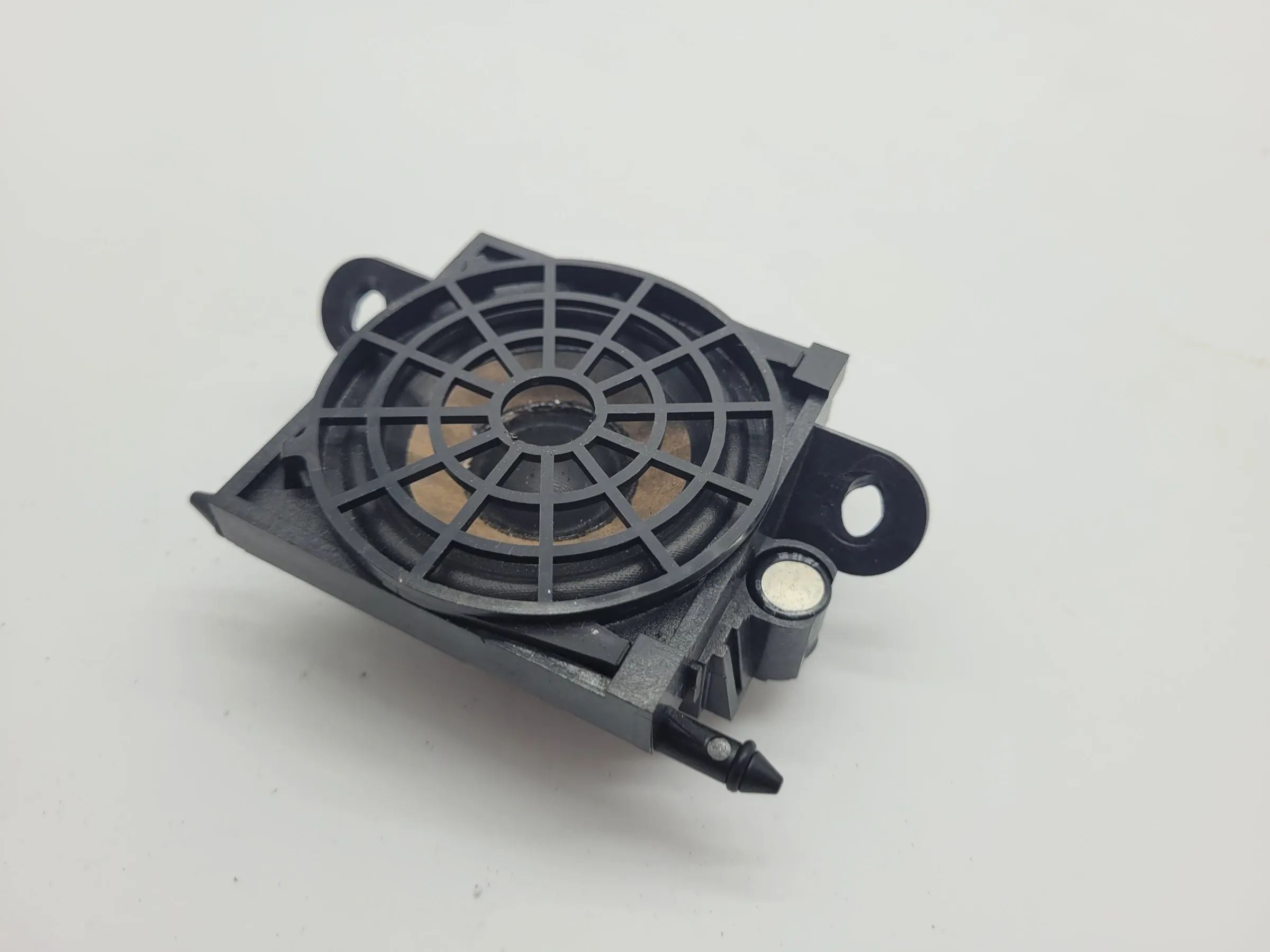 Original Audi A4 (8E/B6/B7) Lautsprecher Armaturenbrett 8E0035411C