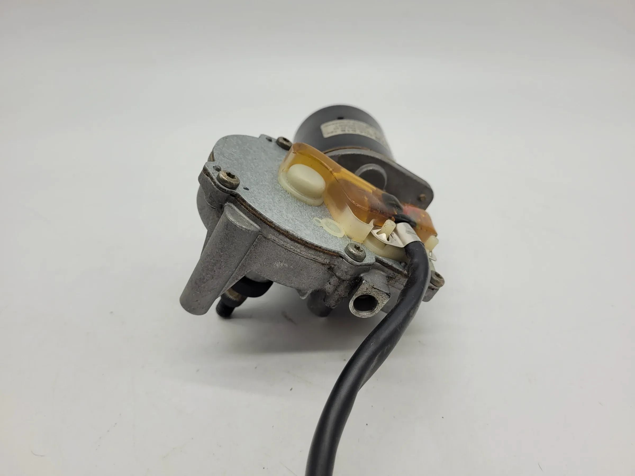 Original Mercedes-Benz C-Klasse (W203) Wischermotor Vorne A2038200342