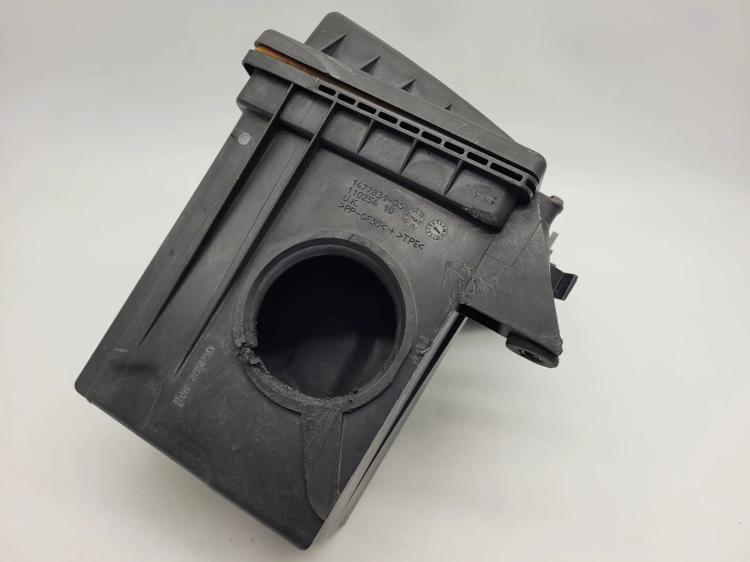Original Mini One (R50/R53) (1.6, 66 kW) Luftfilterkasten 1477831-05