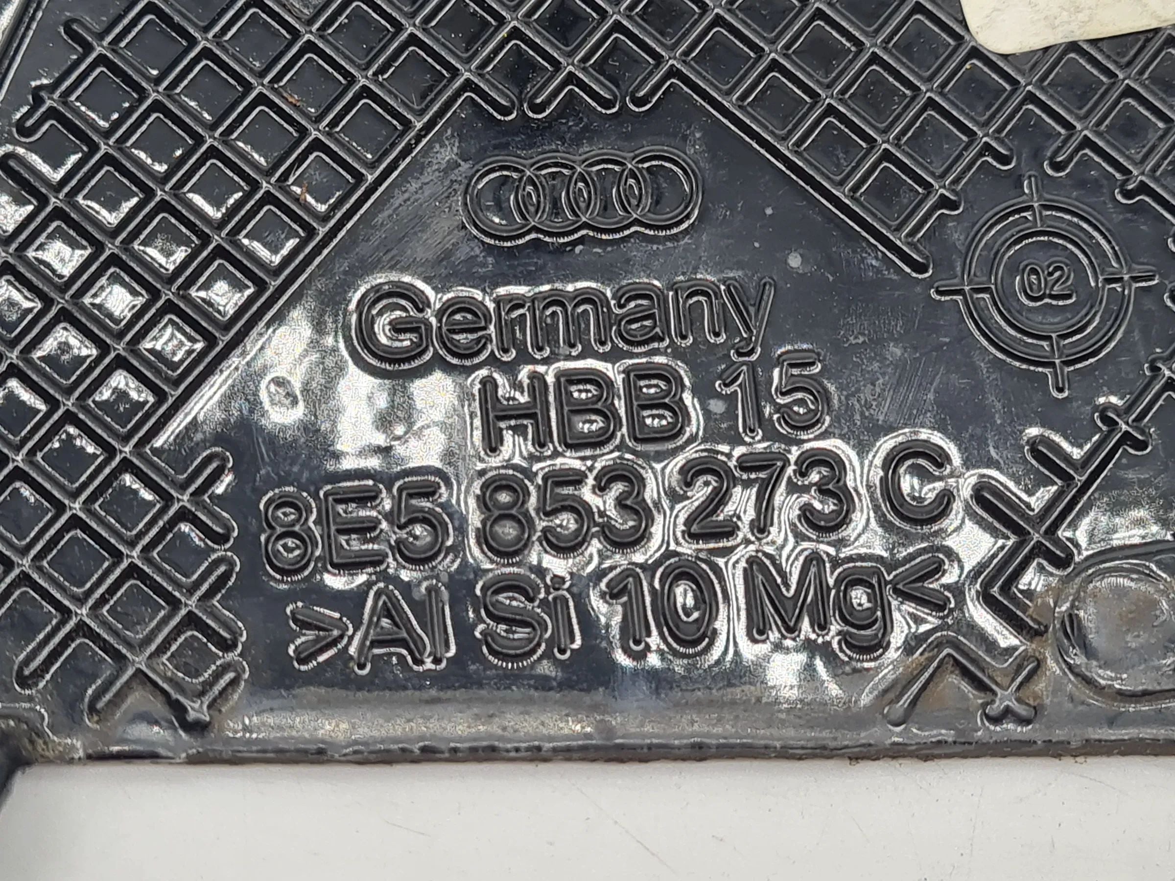 Original Audi A4 (8E/B6/B7) Türverkleidung Dreieck Links Hinten 8E5853273C