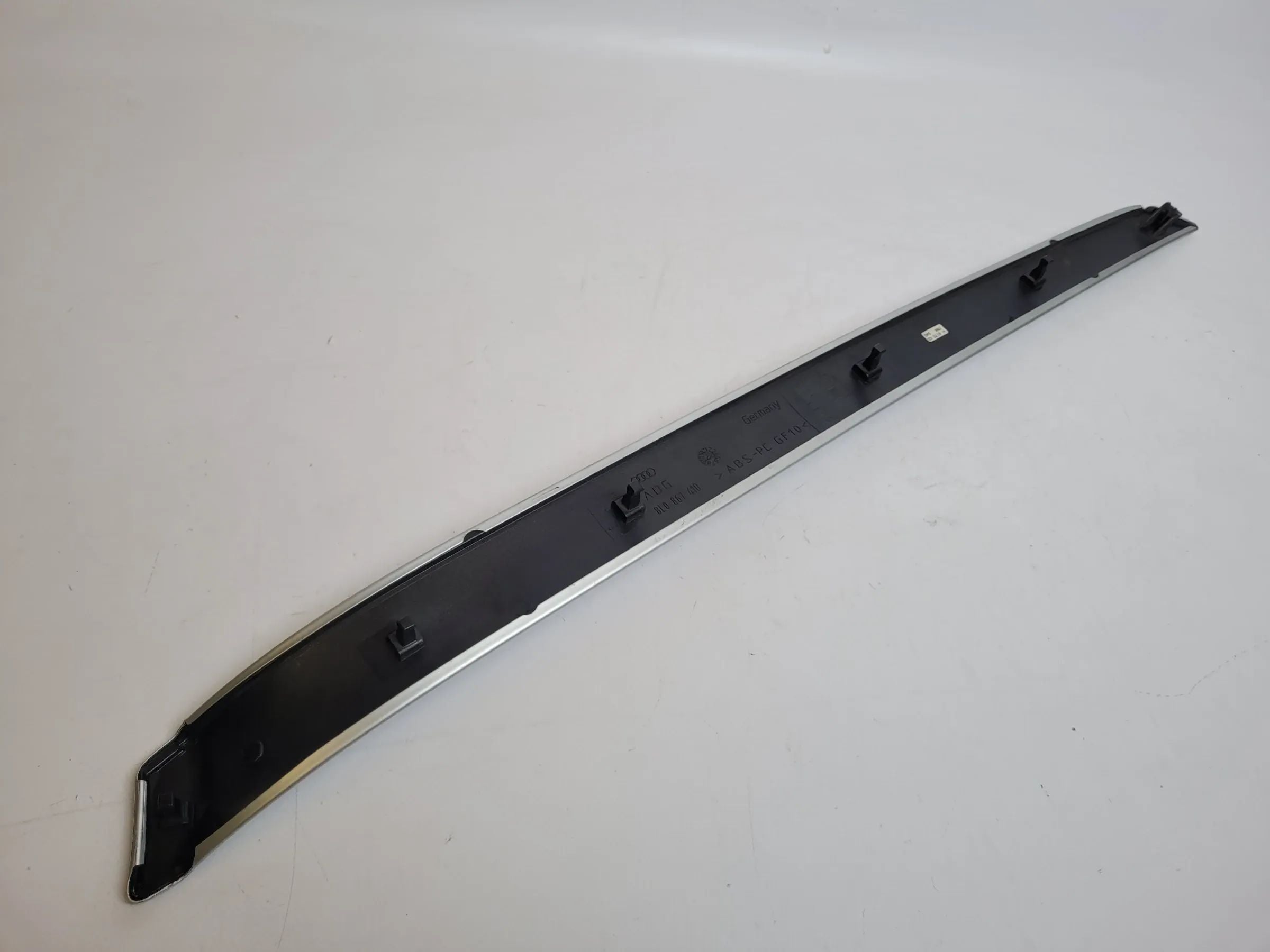 Original Audi A4 (S-Line) Dekorleiste Zierleiste Rechts Vorne 8E0867410