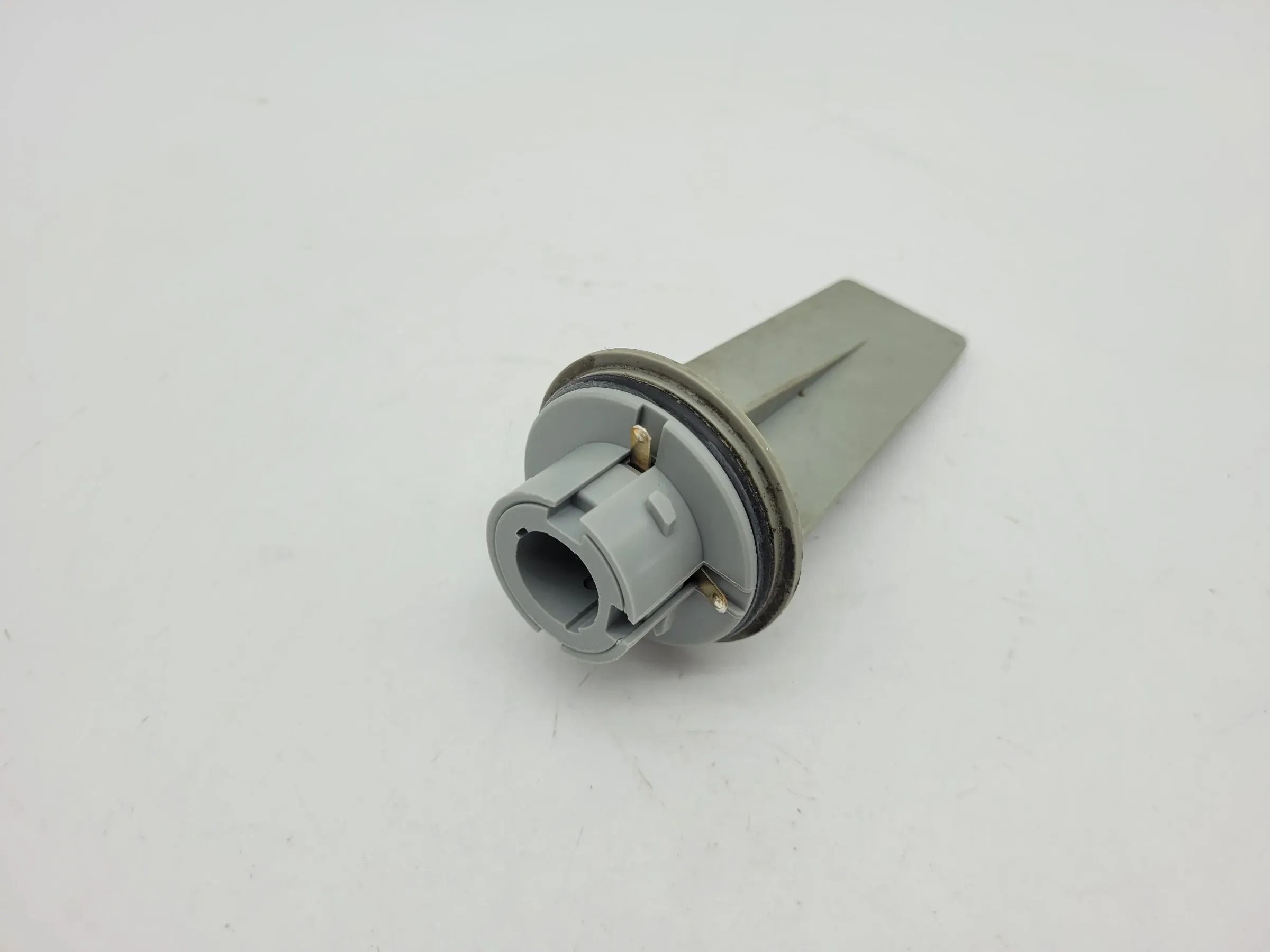 Original Audi A6 (4B2/4B4) Scheinwerfer Blinker Fassung Rechts (4B0941004)