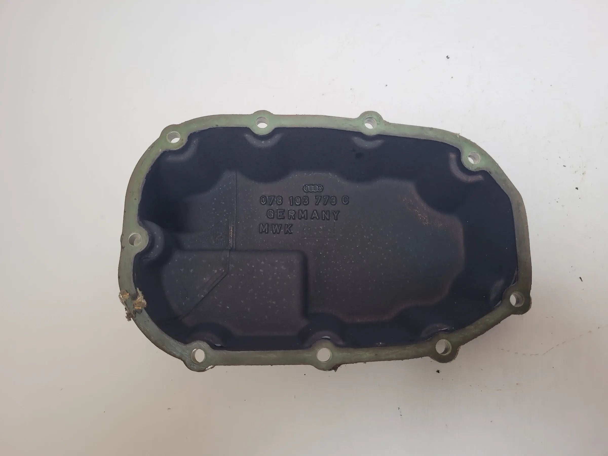Original Audi A6 (4B2/4B4) 2.4 V6 Entlüftung Entlüftungsventil 078103773C
