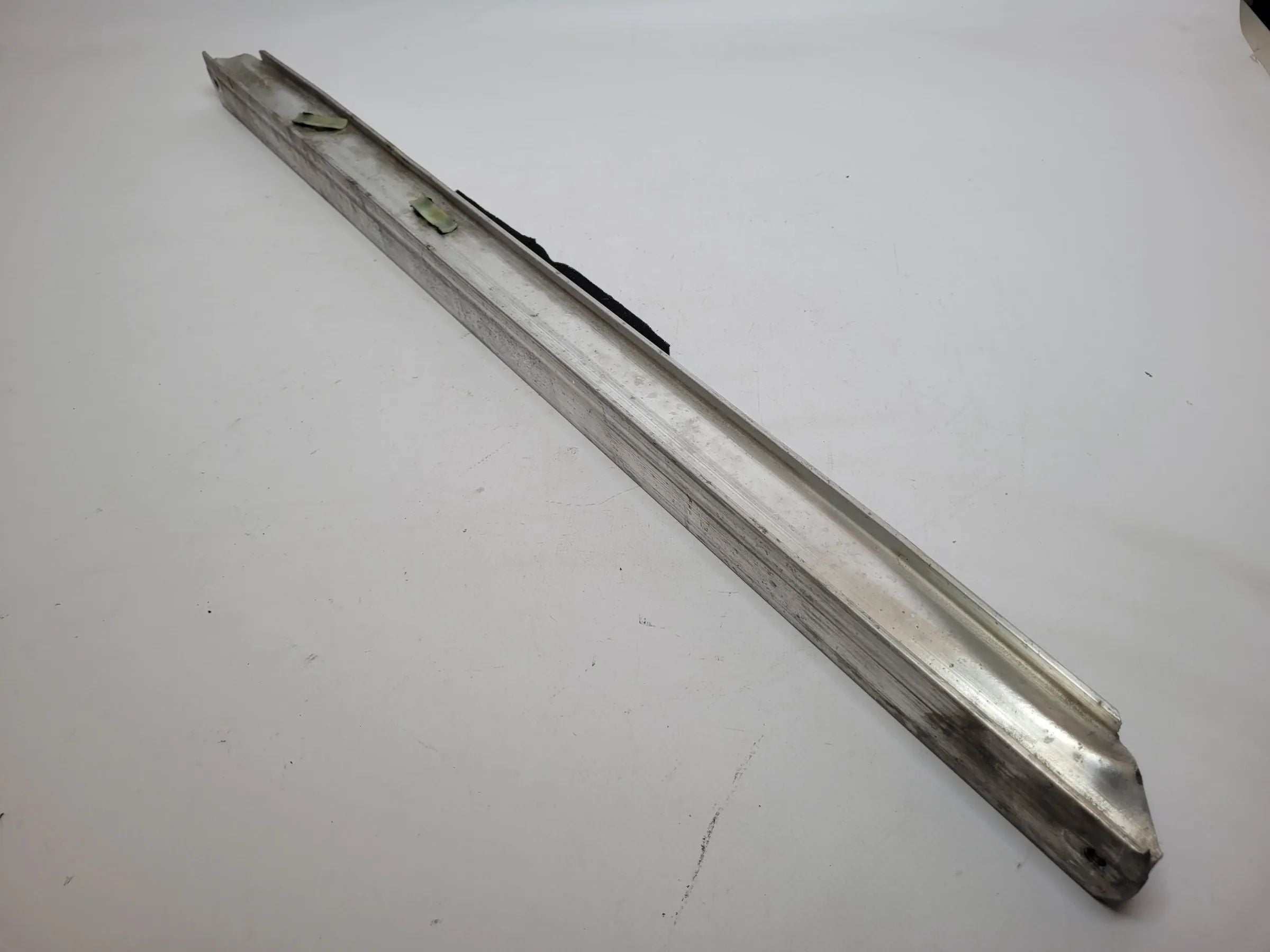 Original Audi A6 4B2/4B4 Alu Türprallträger Seitenverstärkung L/R 4B0833507