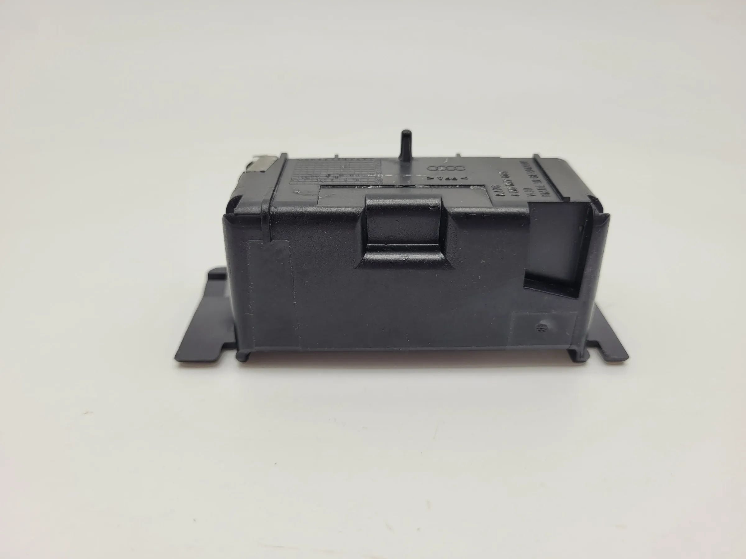 Original Audi A6 (4B2/4B4) Aschenbechereinsatz 4B0857405