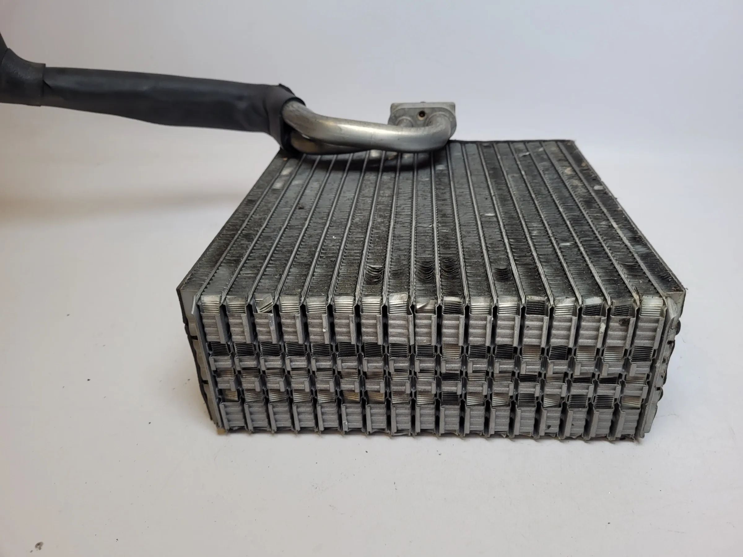 Original Audi A6 (4B2/4B4) Wärmetauscher Kühler