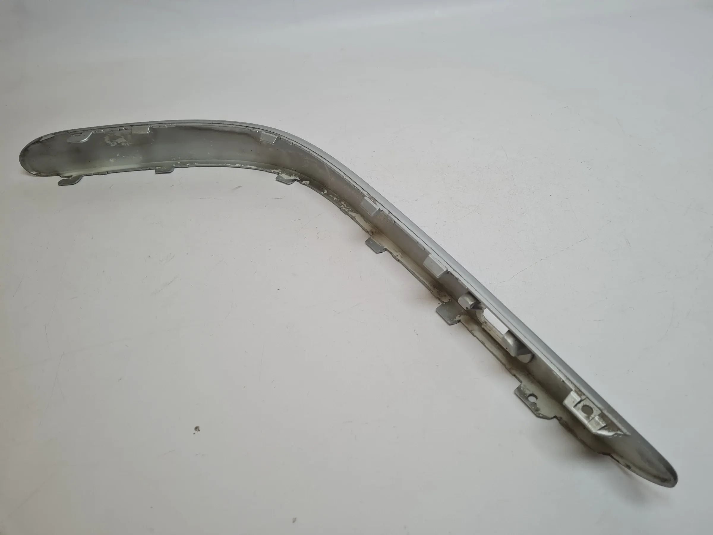 Original Mercedes-Benz C-Klasse (W203) Zierleiste Stoßstange Rechts, A2038854421