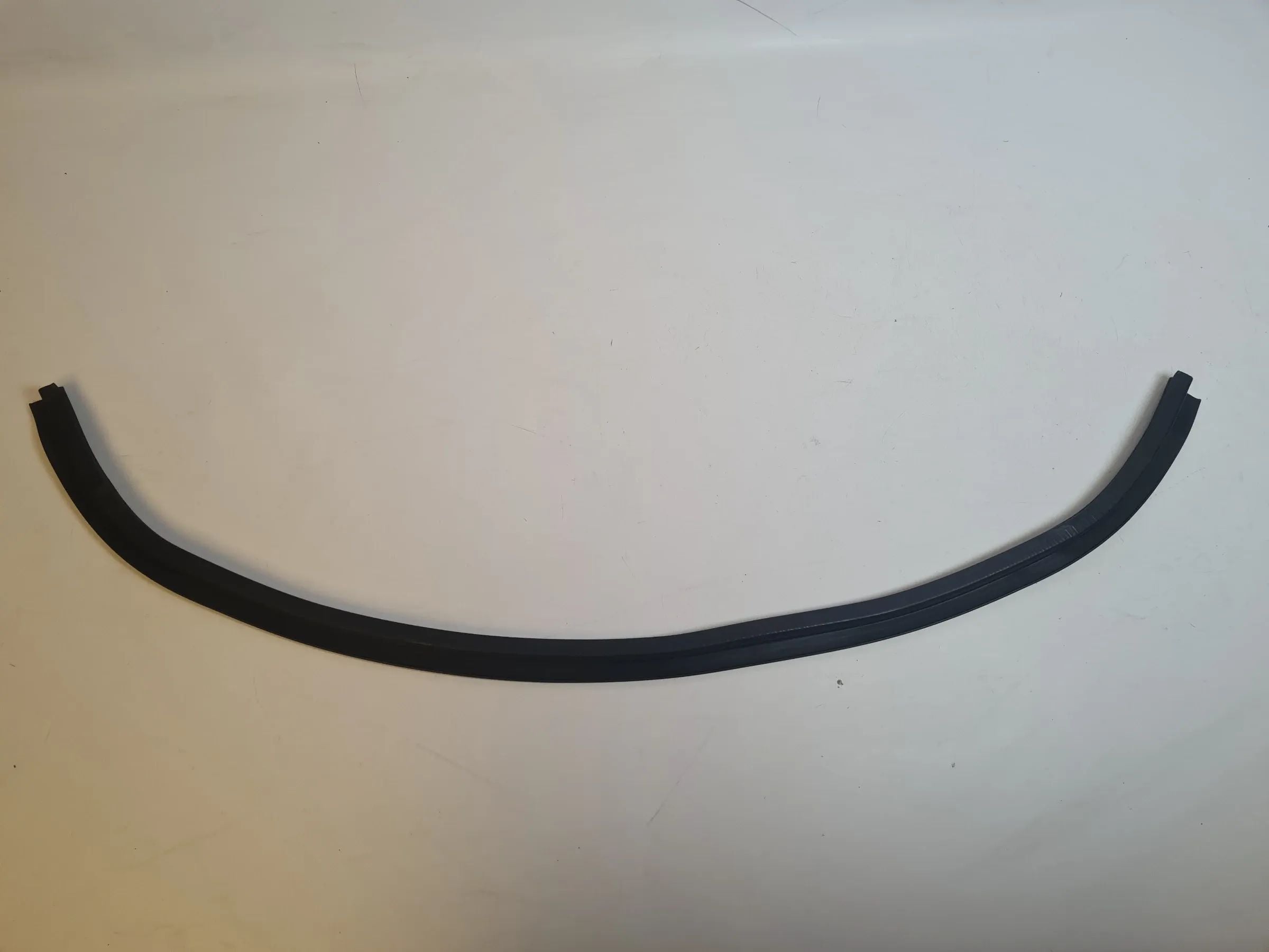 Original Mini One (R50/R53) Dichtung Frontklappe Motorhaube Vorne 1514688