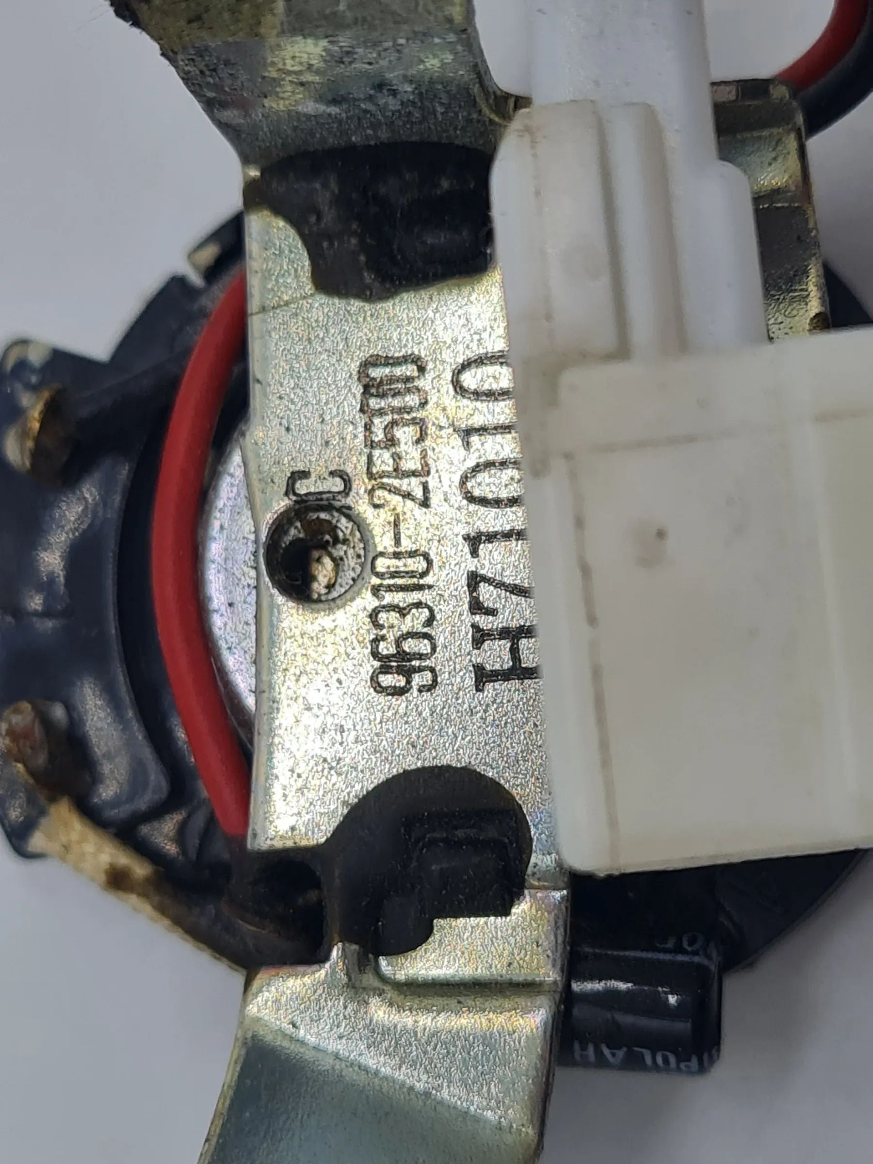 Original Hyundai Tucson (JM) Hochtöner für Abdeckung Blende Rechts 96310-2E500