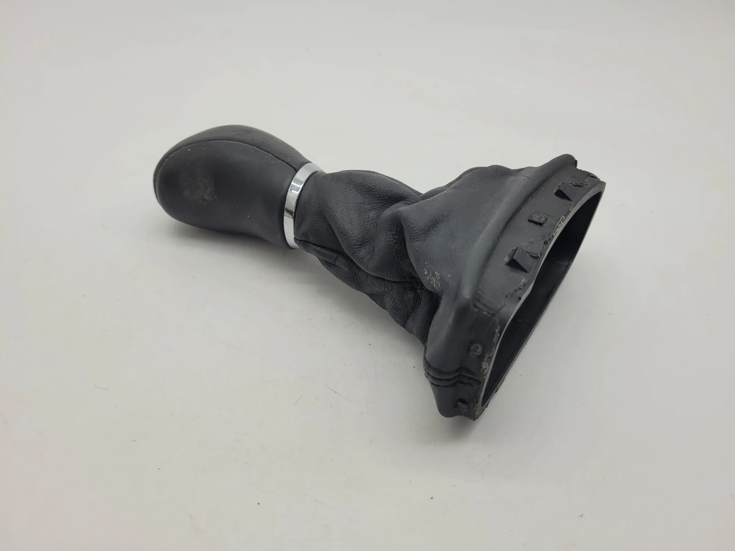 Original Mercedes-Benz C-Klasse (203/209) Schaltknauf Schaltsack A2032673411