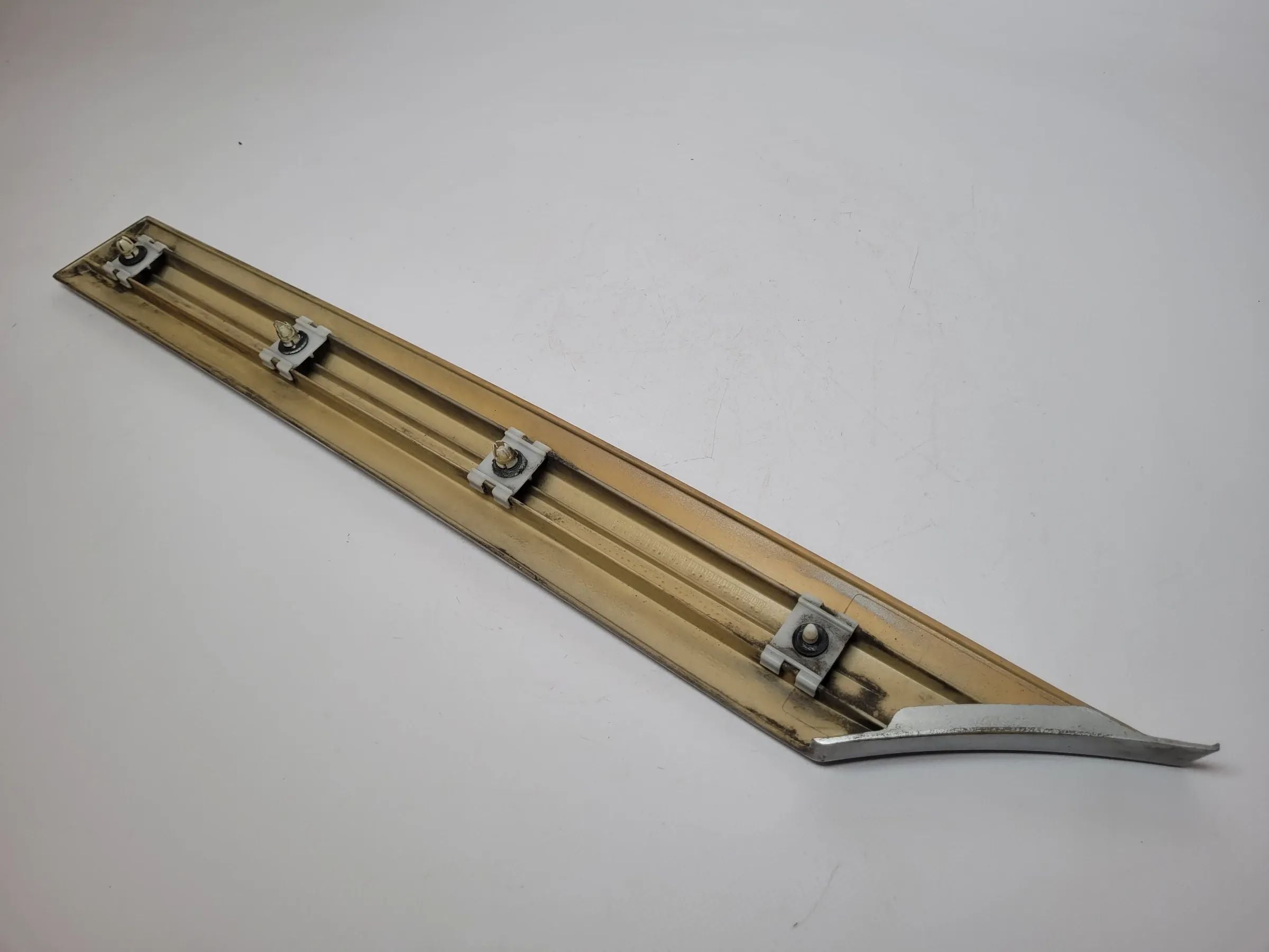 Original Mercedes-Benz C-Klasse (W203) Zierleiste Rechts Hinten A2036900862