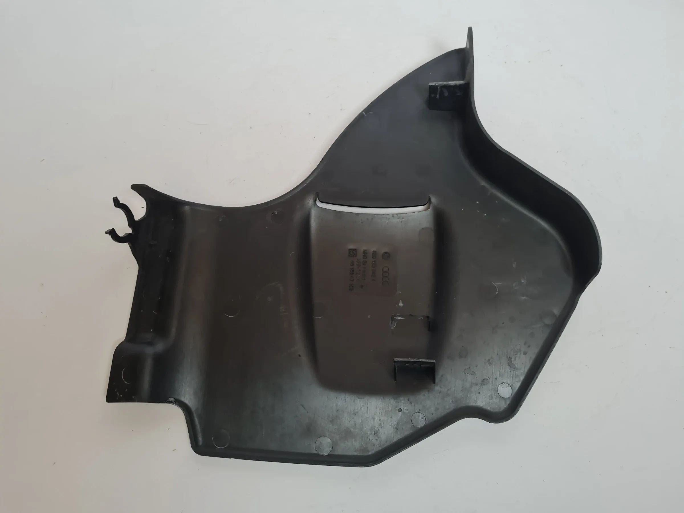 Original Audi A6 (4B2/4B4) Abdeckung Luftfilterkasten 4B0133849A