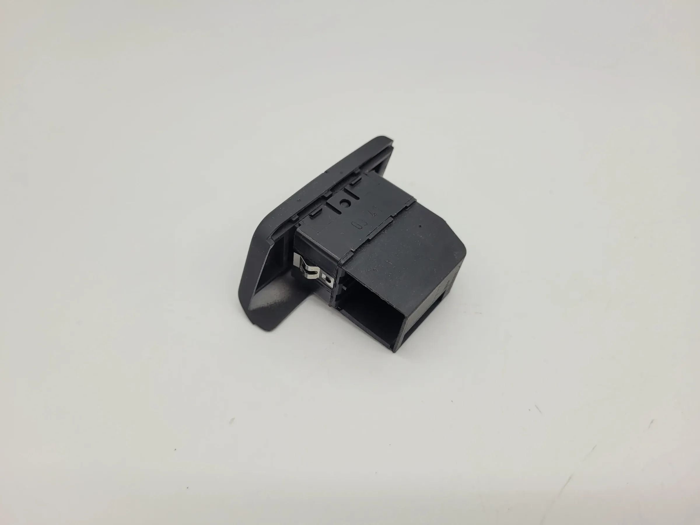 Original Audi A4 (8E/B6/B7) S-Line Schalter ZVS Zentralveriegelung 8E1962107