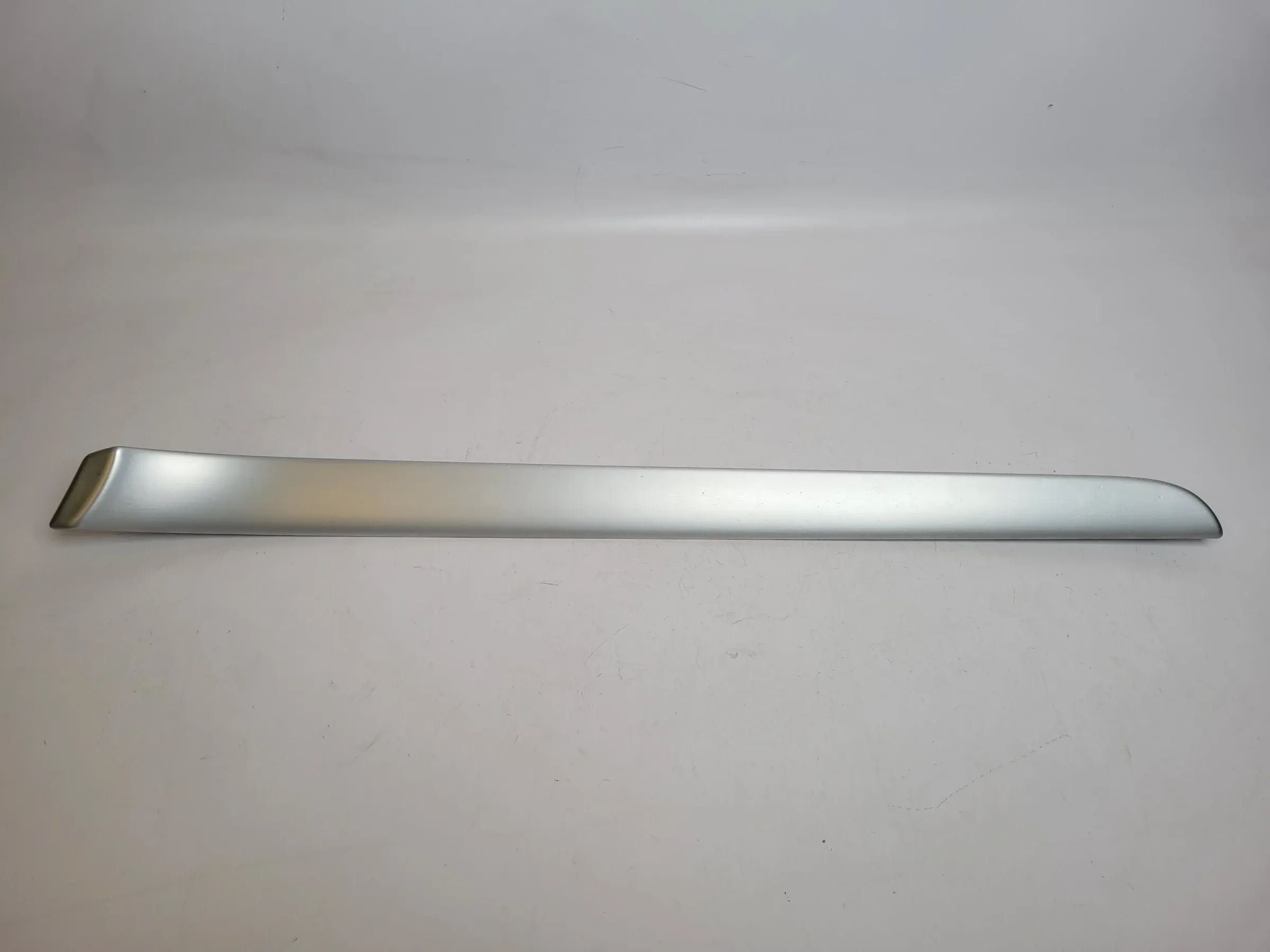 Original Audi A4 (S-Line) Dekorleiste Zierleiste Links Vorne 8E0867409