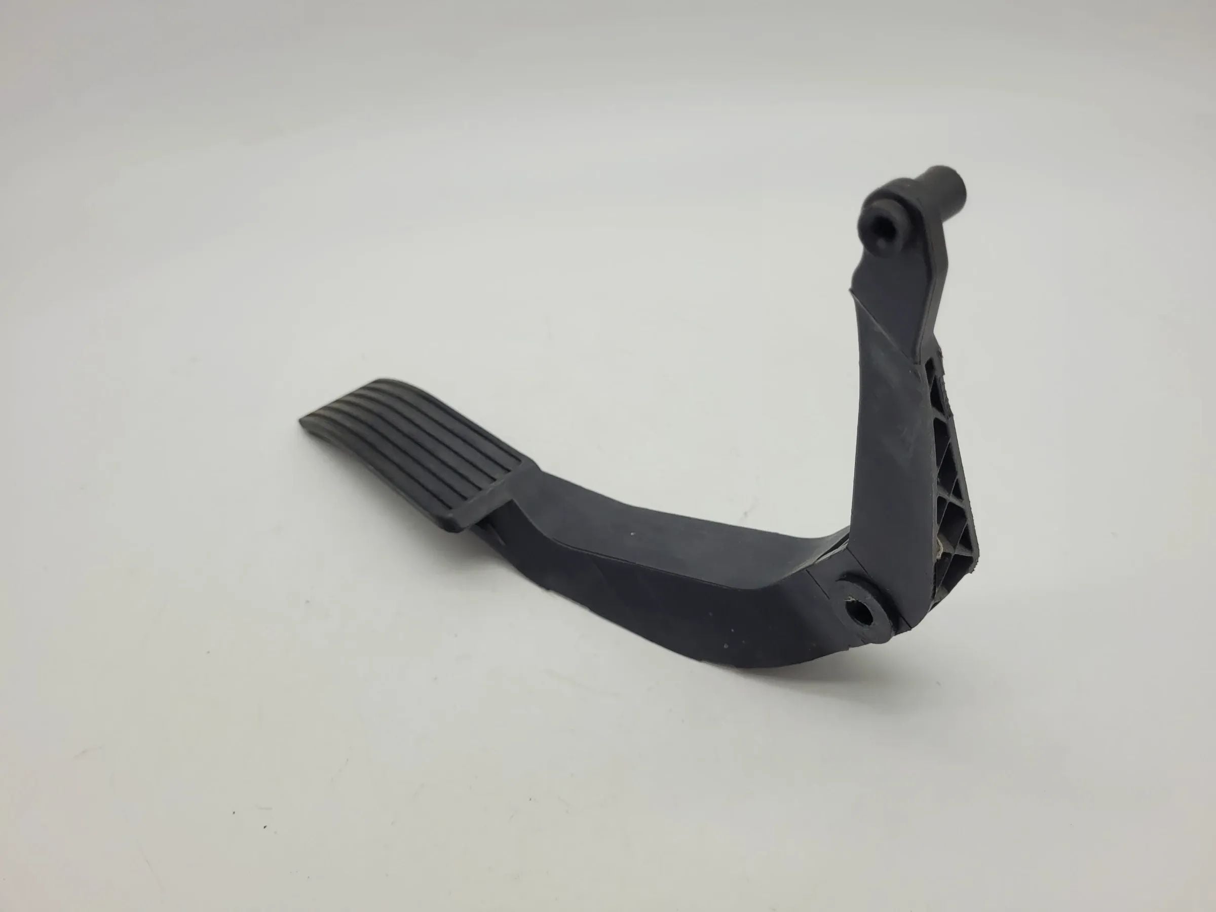 Original Mercedes A-Klasse (W168) Gaspedal Automatik A1683011220