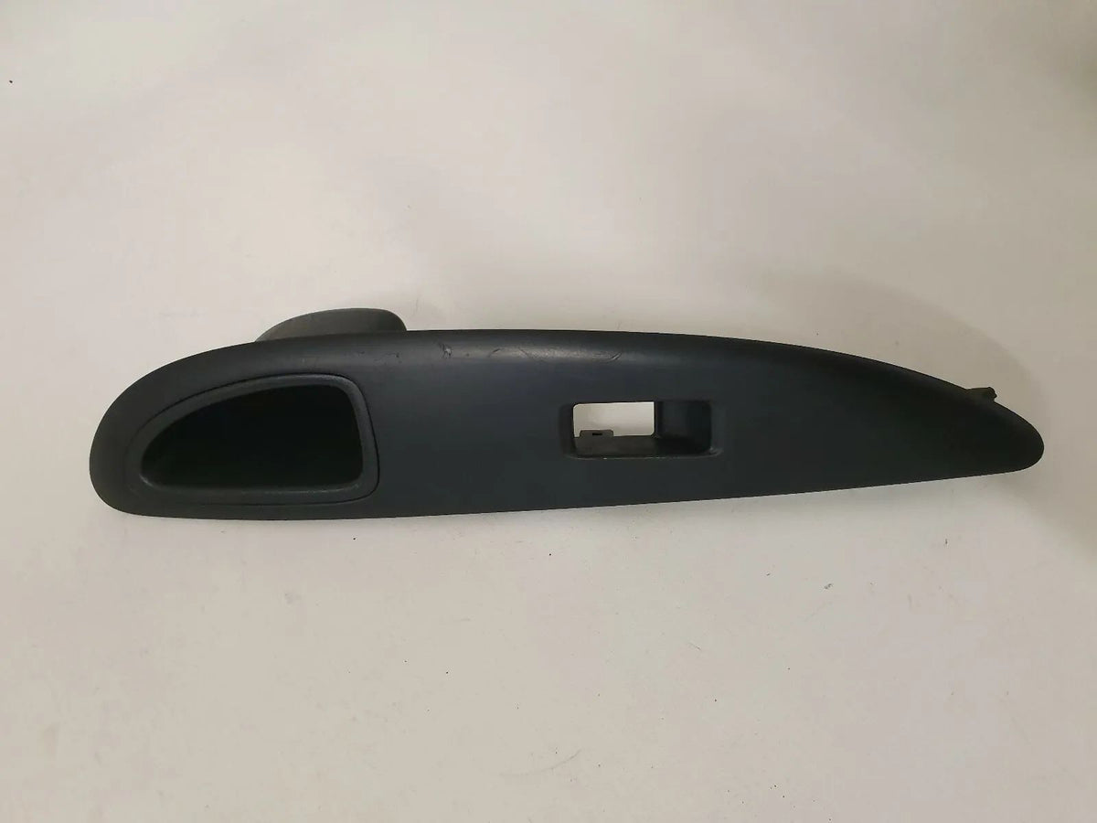 Copertura originale interruttore alzacristallo anteriore destro Nissan Primera P12, 80960AV660