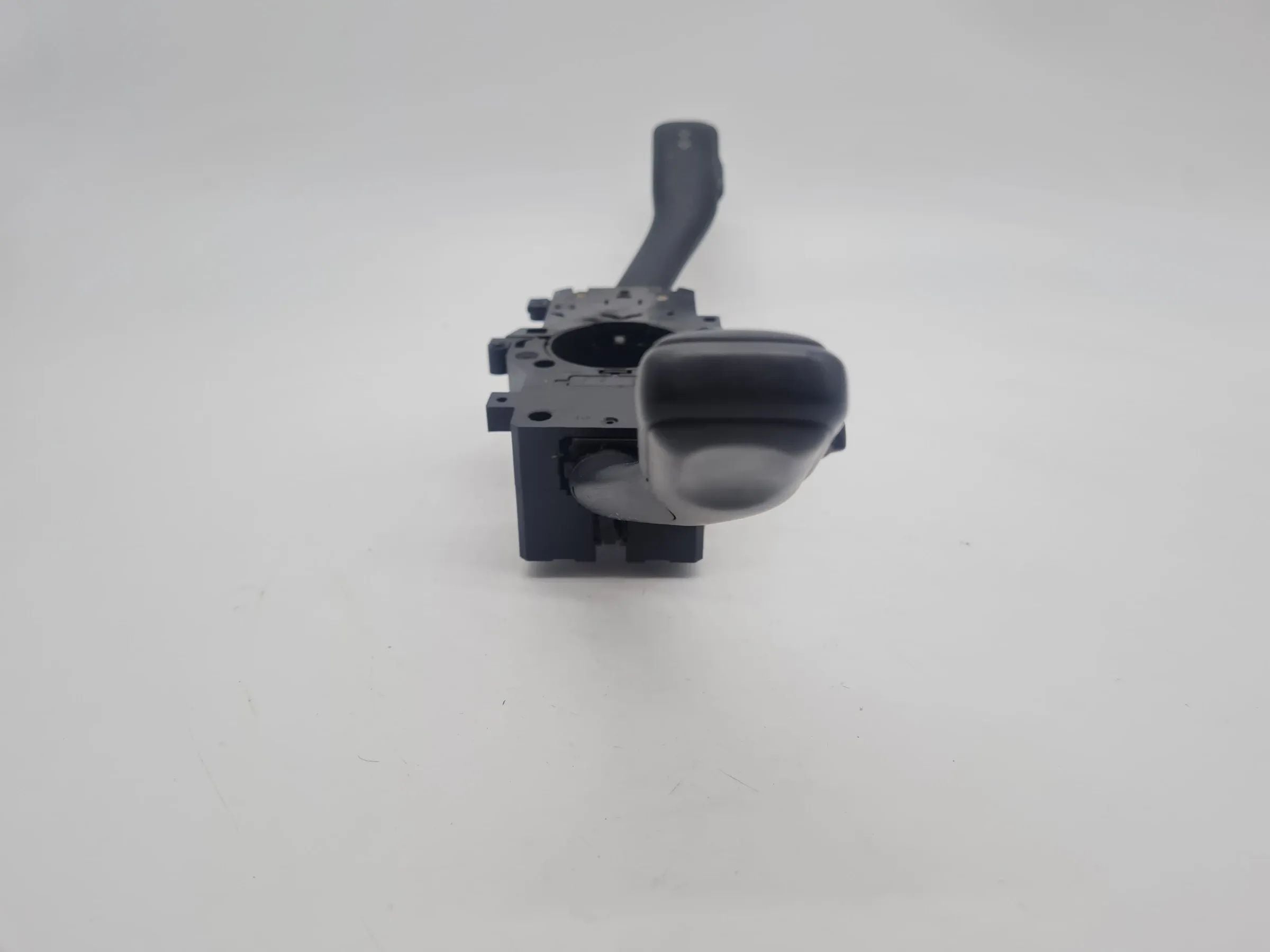 Original Audi A6 (4B2/4B4) Lenkstockschalter Kombischalter 8L0953513