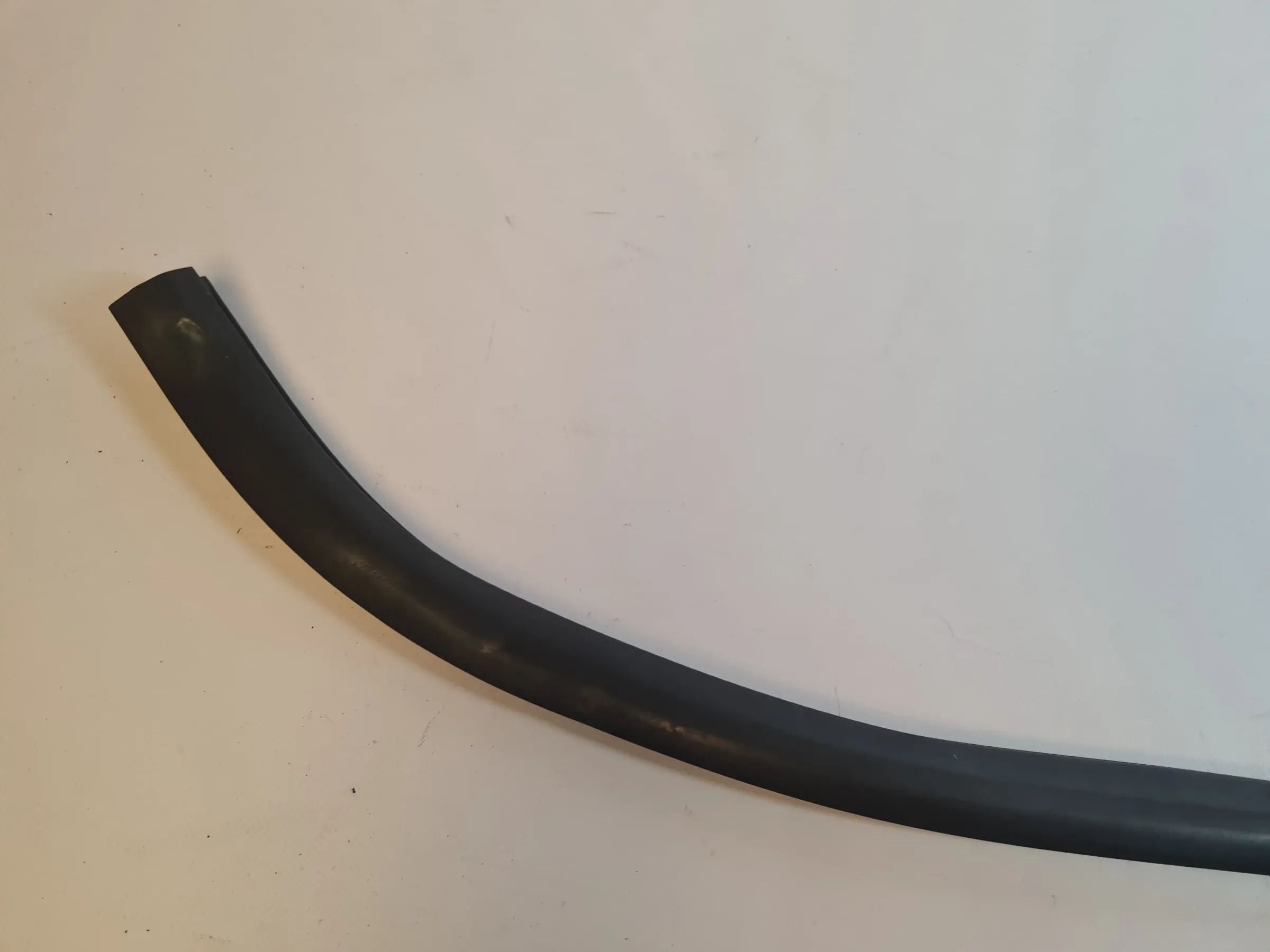 Original Mini One (R50/R53) Dichtung Frontklappe Motorhaube Vorne 1514688