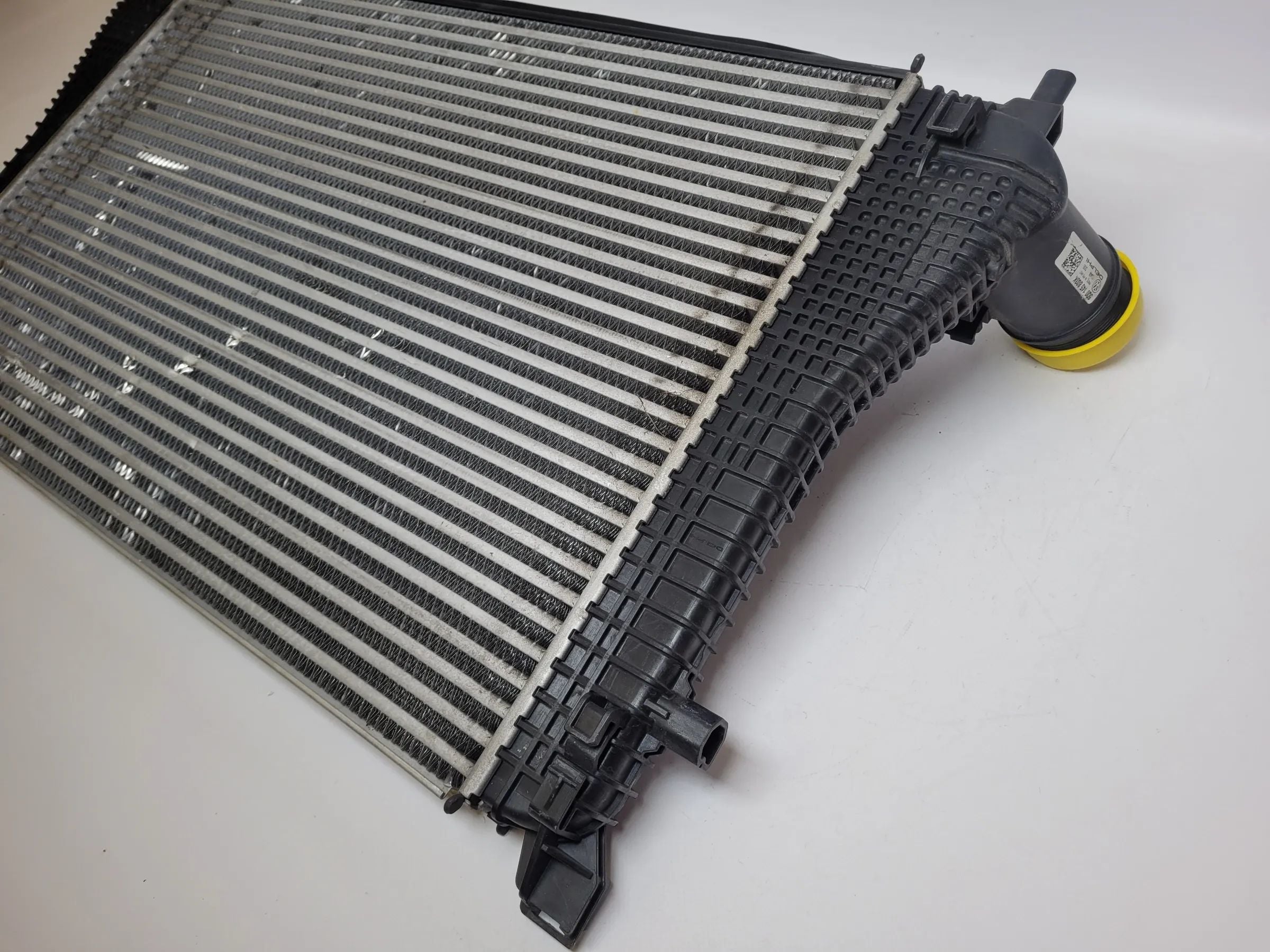 Original VW/Audi/Skoda Golf VII /Tiguan/Octavia III Ladeluftkühler 5Q0145803K
