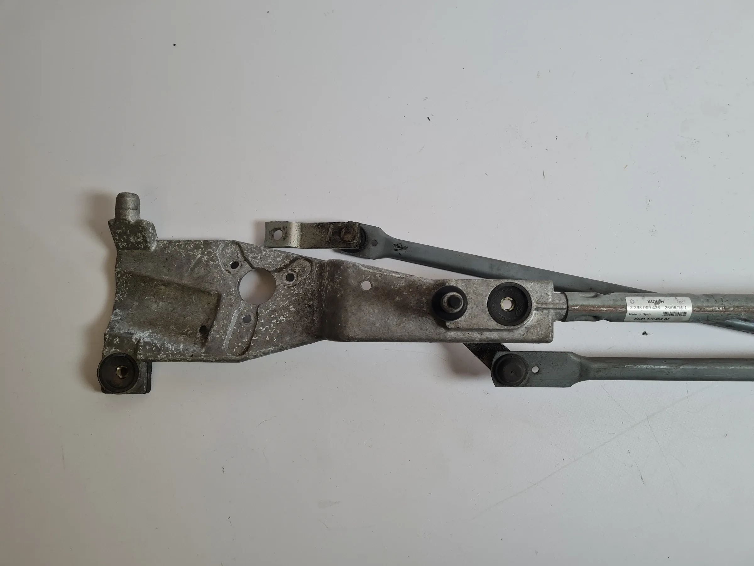Original Ford Focus (DAW/DBW) Wischergestänge Vorne 3398009436