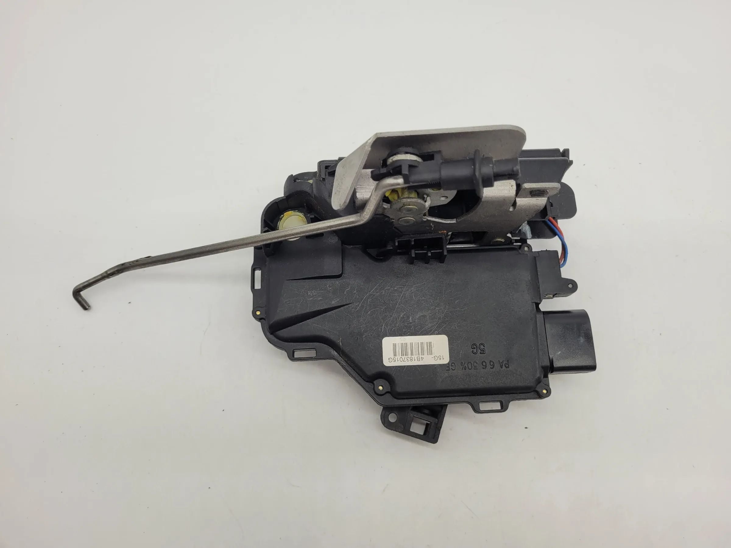 Original Audi A4 (8E/B6/B7) Türschloss/Verriegelung Links Vorne 4B1837015G
