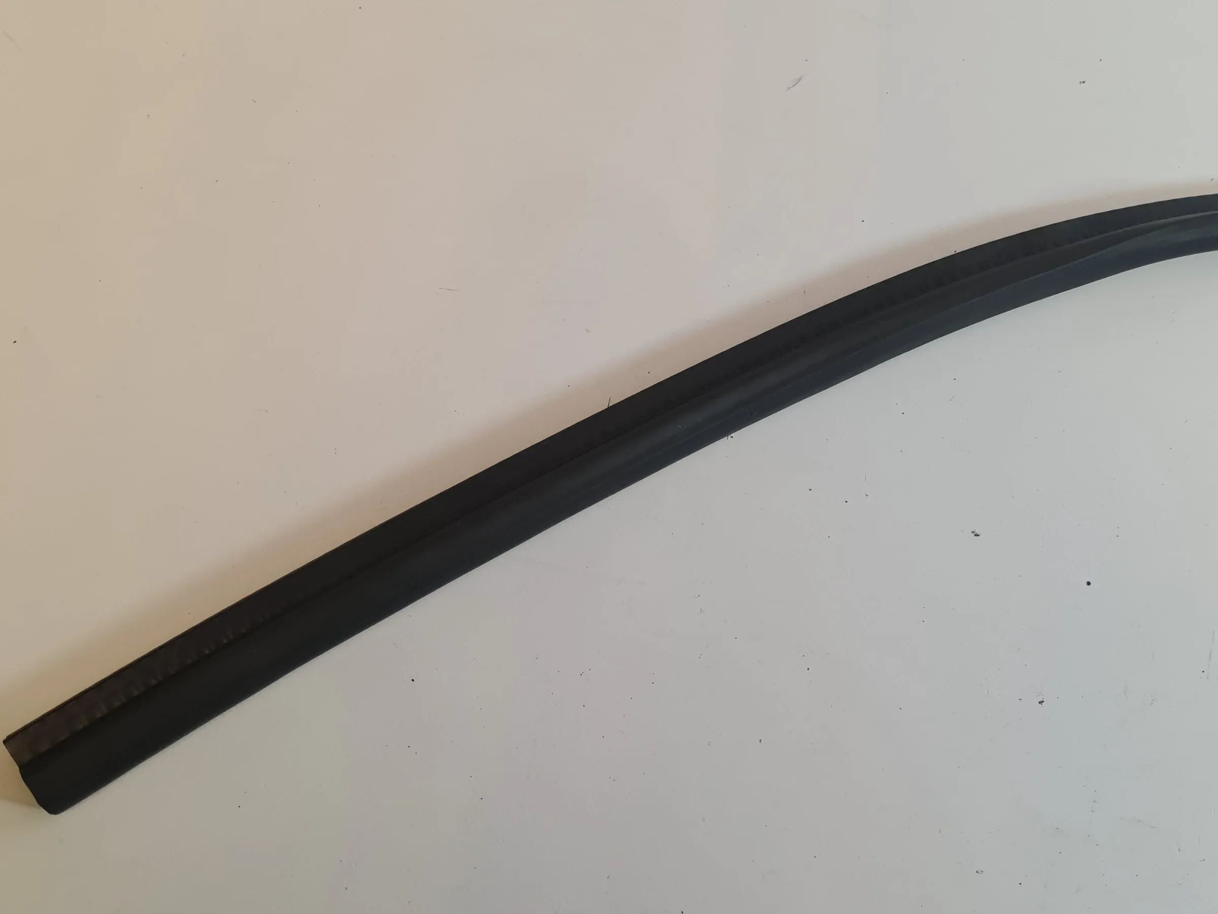 Original Mini One (R50/R53) Türdichtung Fenster Dichtung Innen Links