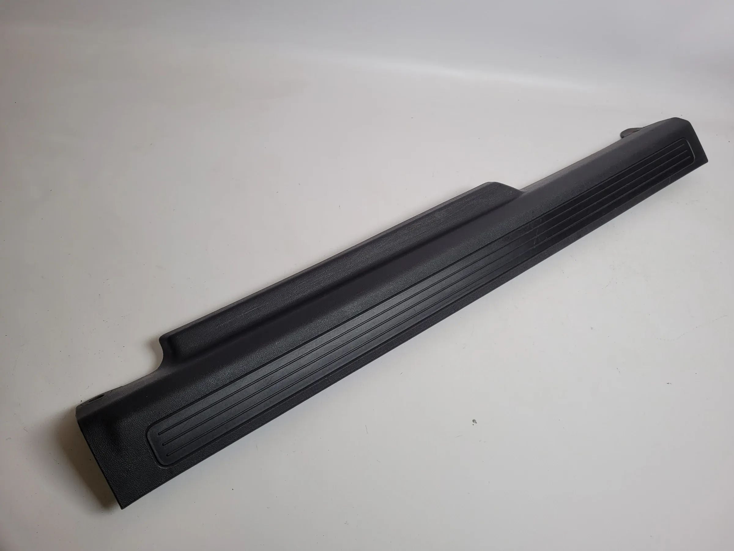 Original Fiat Punto Grande 199 Einstiegsleiste Abdeckung Vorne Rechts 735346028