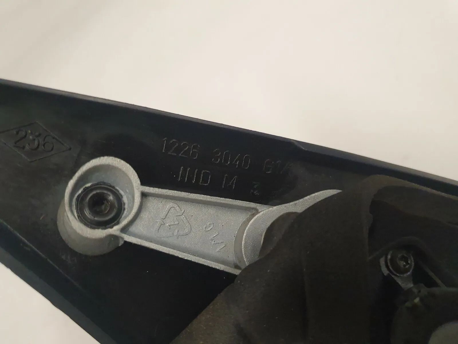 Renault Clio II наружное зеркало зеркало ручная регулировка левое 12263040 K25 Auto-veritas