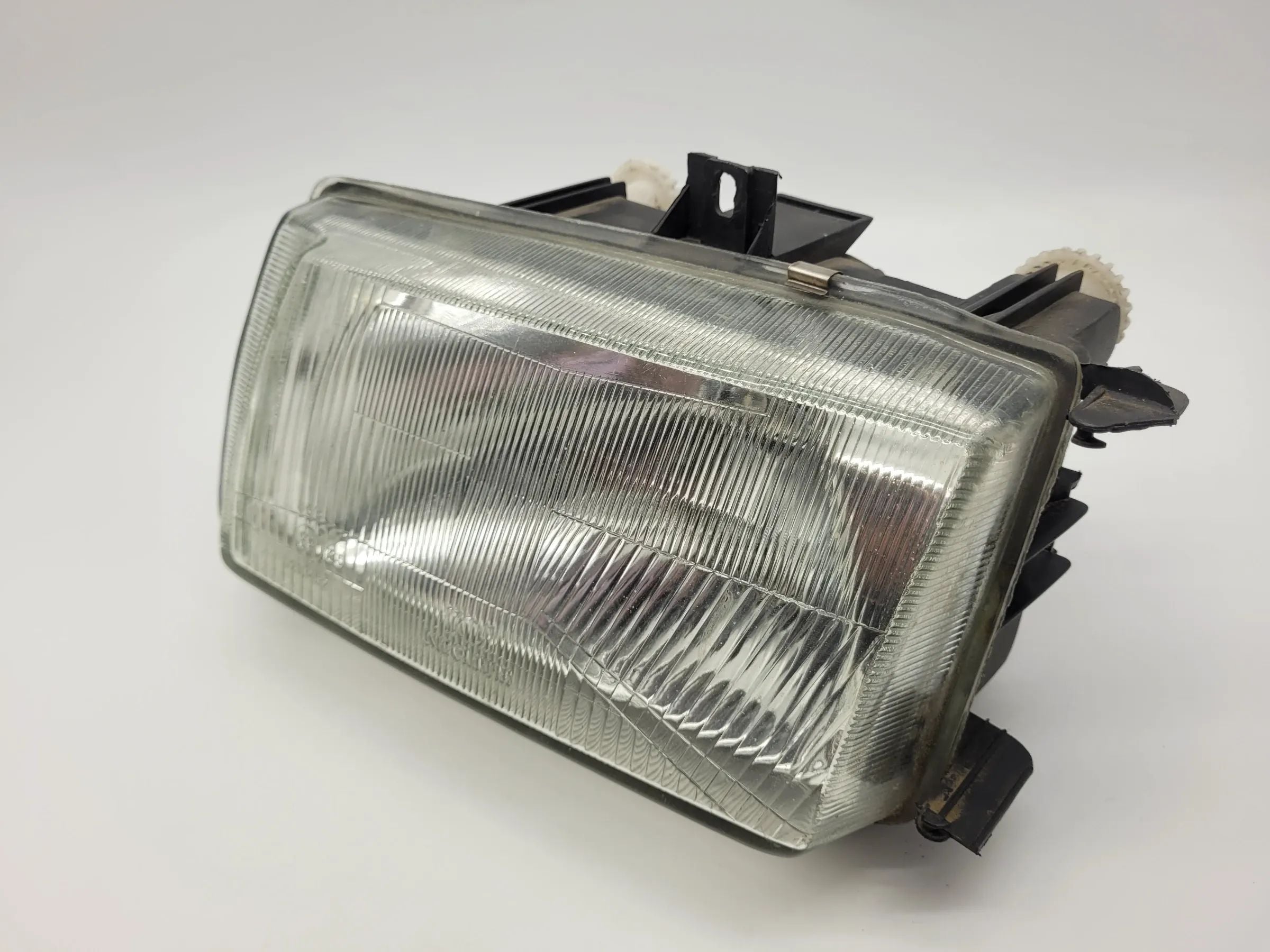 Original Seat Ibiza II 2 / Cordoba (6K1) Scheinwerfer Links 0210452