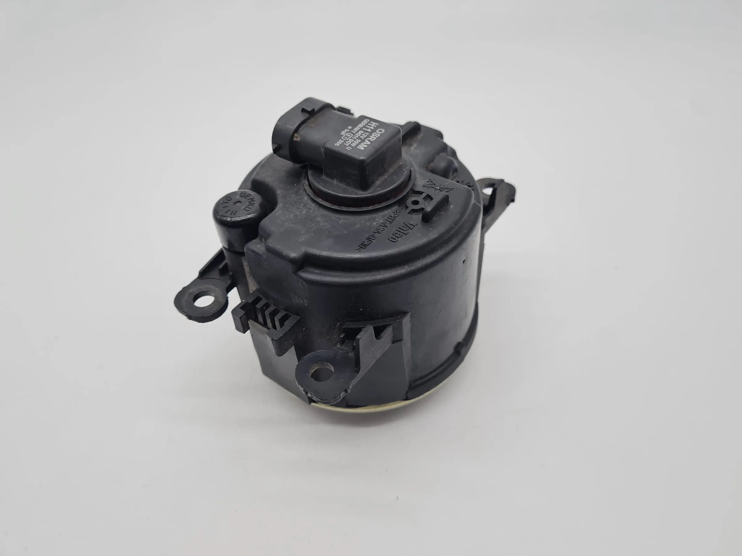 Original Renault Twingo / Kangoo +++ Nebelscheinwerfer Links/Rechts 8200074008