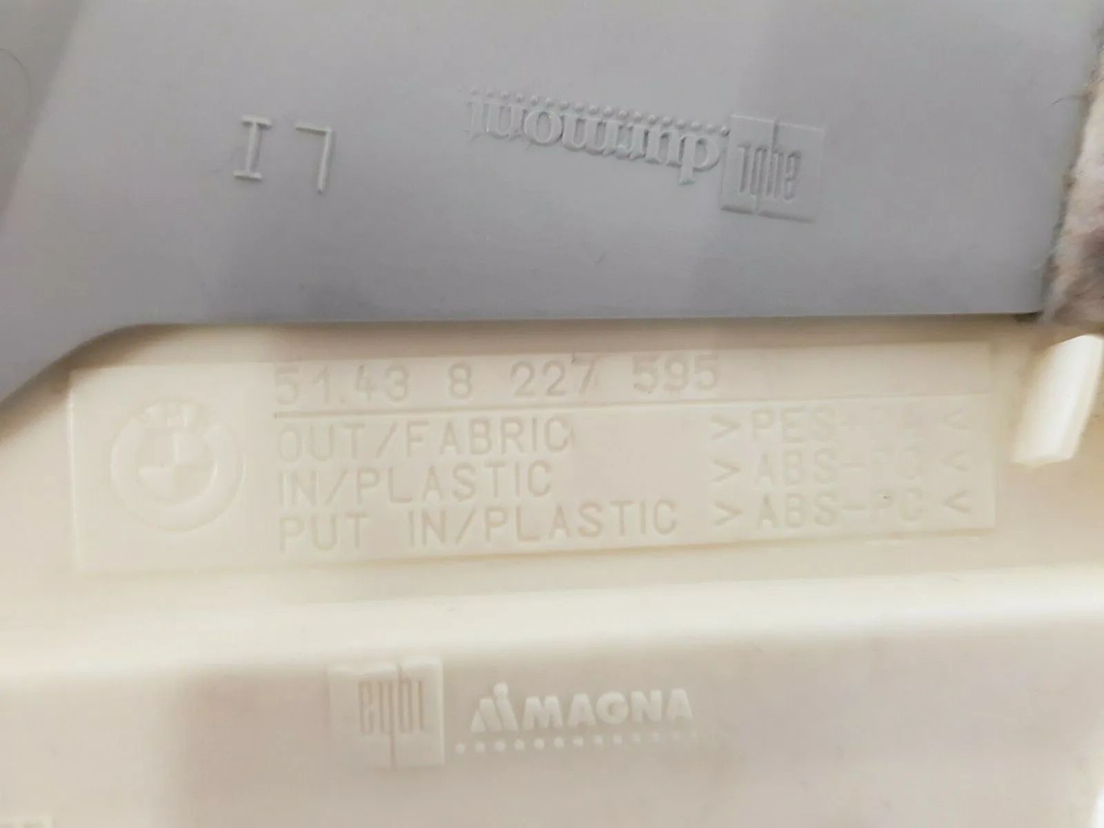 Original BMW E39 Cubierta Pilar B Izquierdo 51438227595