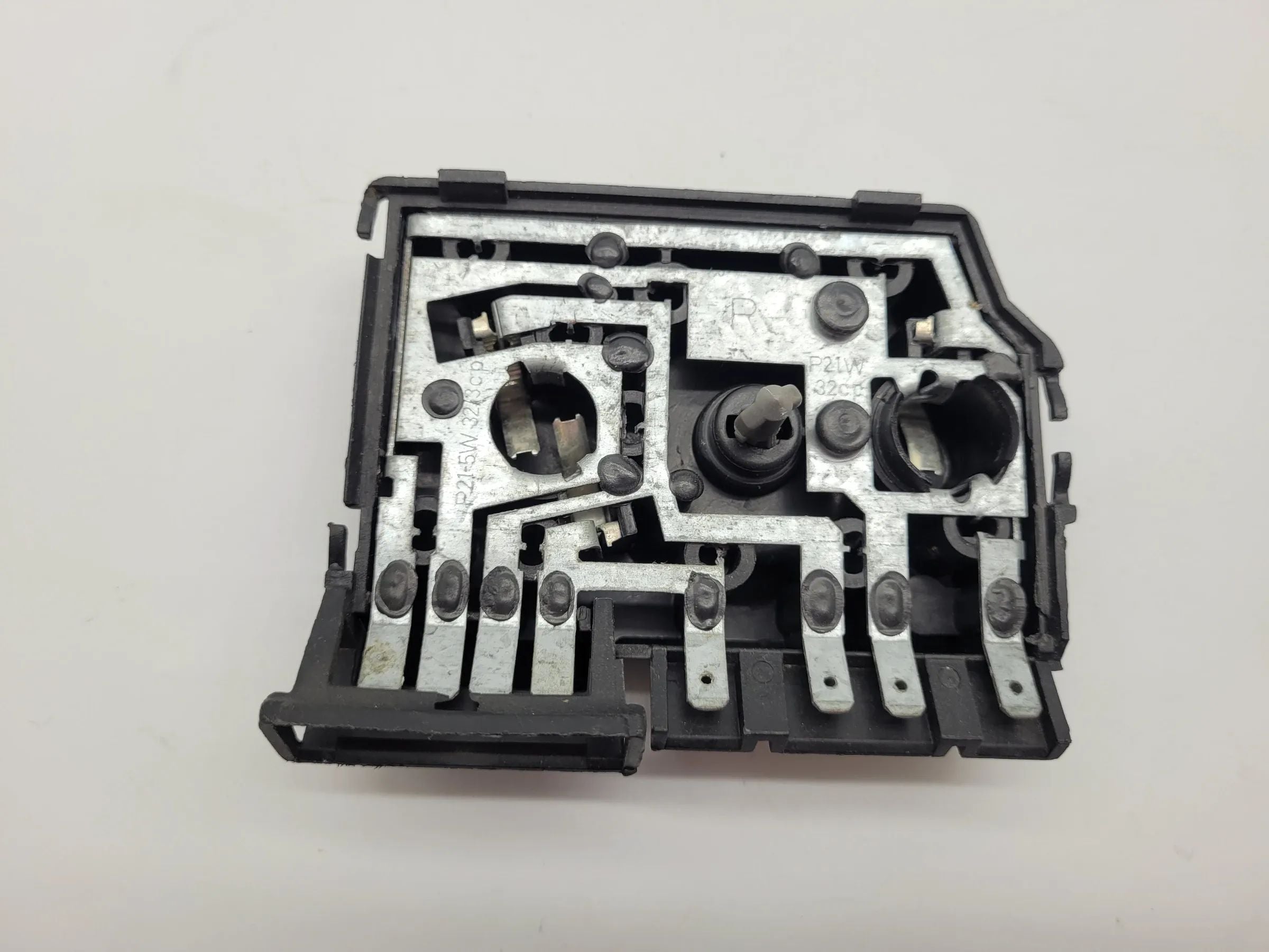 Original Audi A80 Rückleuchte / Rücklicht Lampenträger Rechts 29.63.22.01