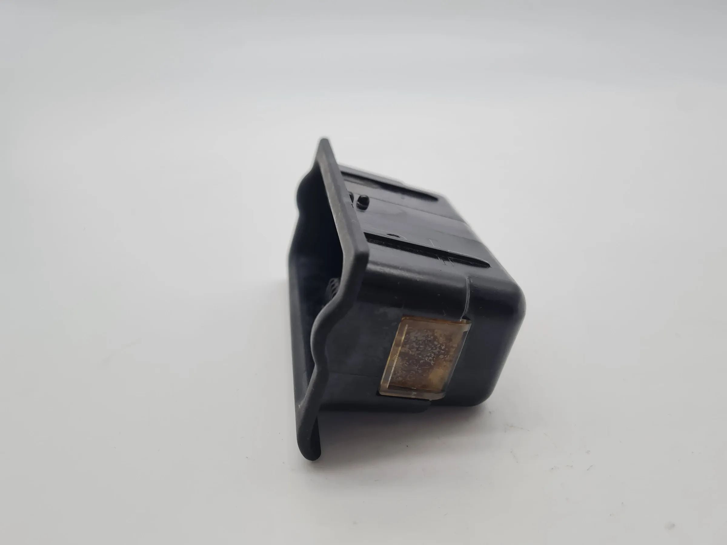 Original Opel Vectra C / Signum (Z03/Z02) Aschenebechereinsatz 24443186