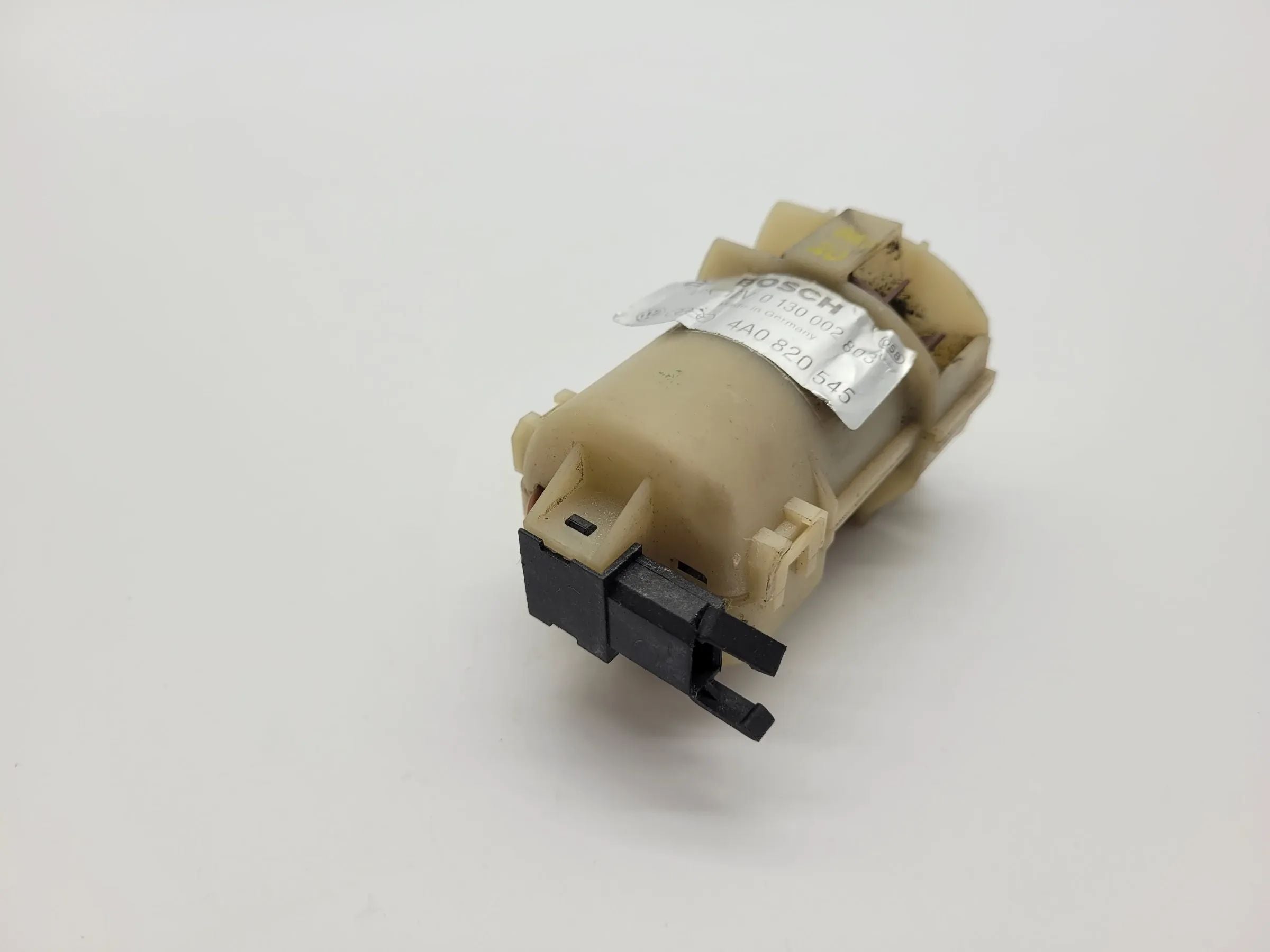 Gebläse Temperaturfühler Audi A3 A4 A6 80 100 V8 4A0820545 Gebläsemotor BOSCH