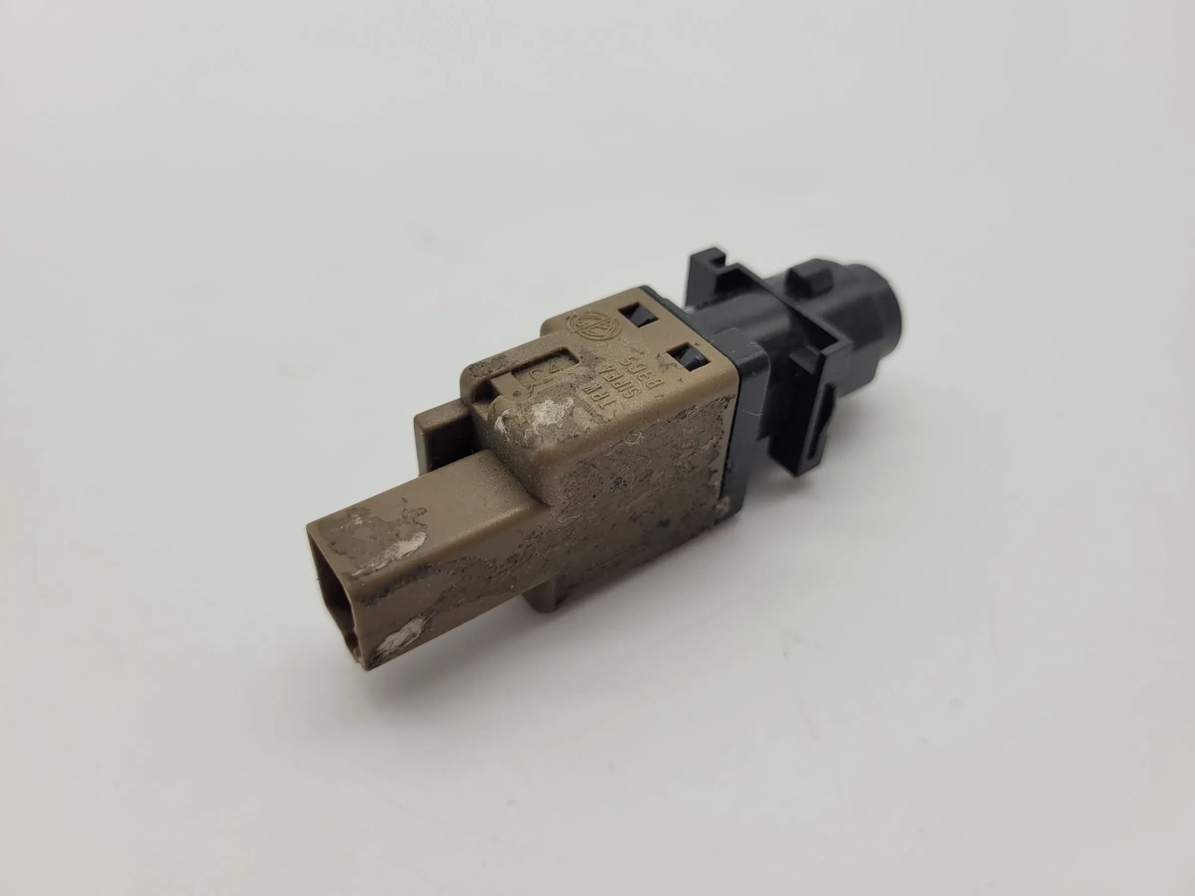 Original Alfa Romeo/Lancia/Fiat Kupplungsschalter Schalter Kupplung 46840511