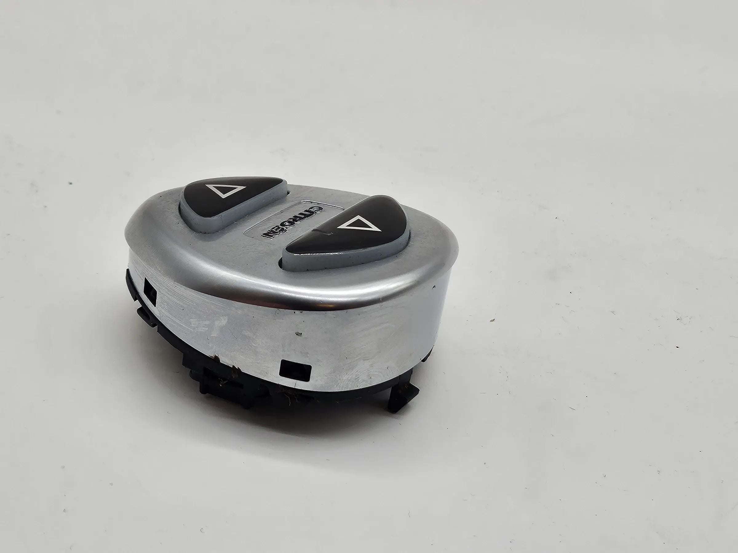 Original Citroen C5  Schalter Niveauregulierung Luftfederung 9654308077