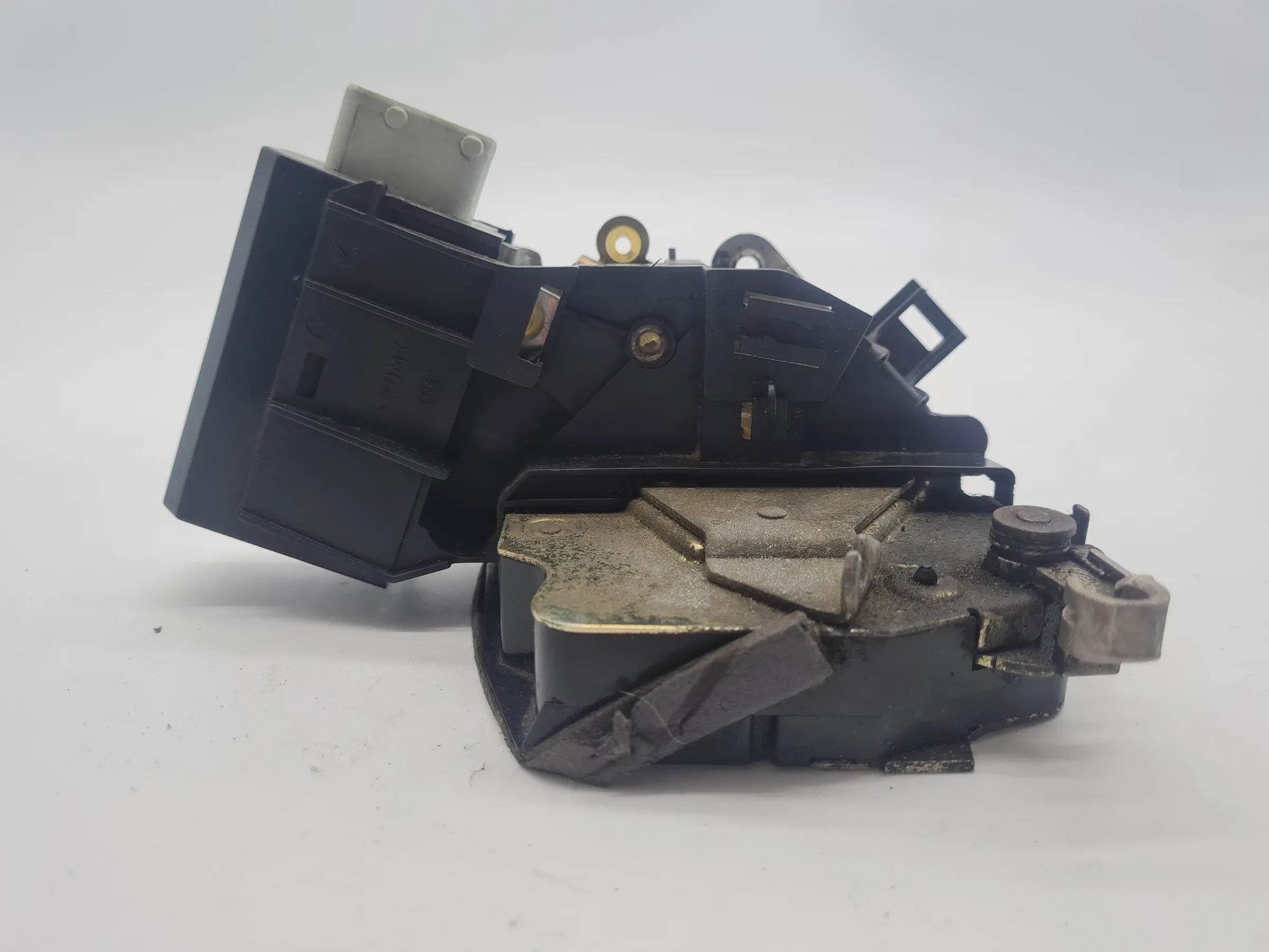 Original BMW 5er (E39) Schloss mit Zentralverriegelung Links Vorne 40620751