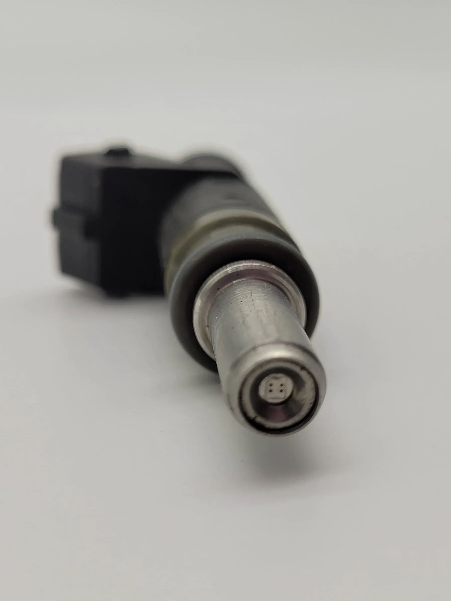 Original BMW 3er 316i 318i 320i (E46/E90) Einspritzdüse 7506158