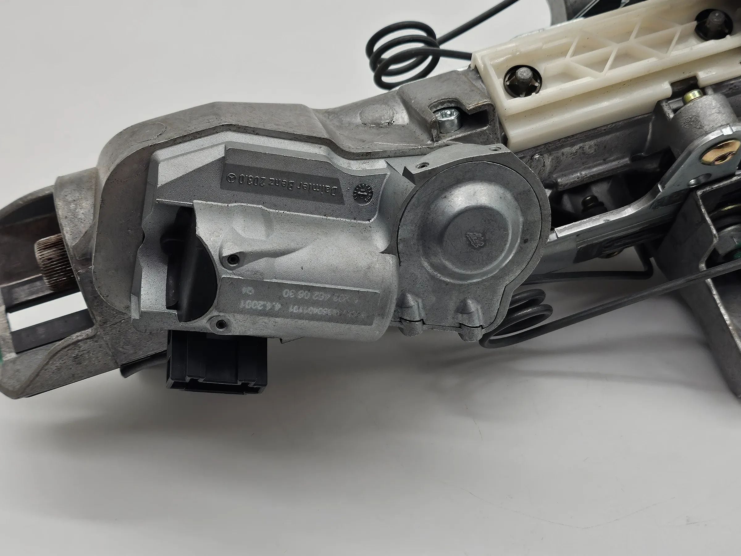 Orig. Mercedes Benz W203 Cl203 Lenksäule mit Schloss A2094601516 Q1  A2034620020