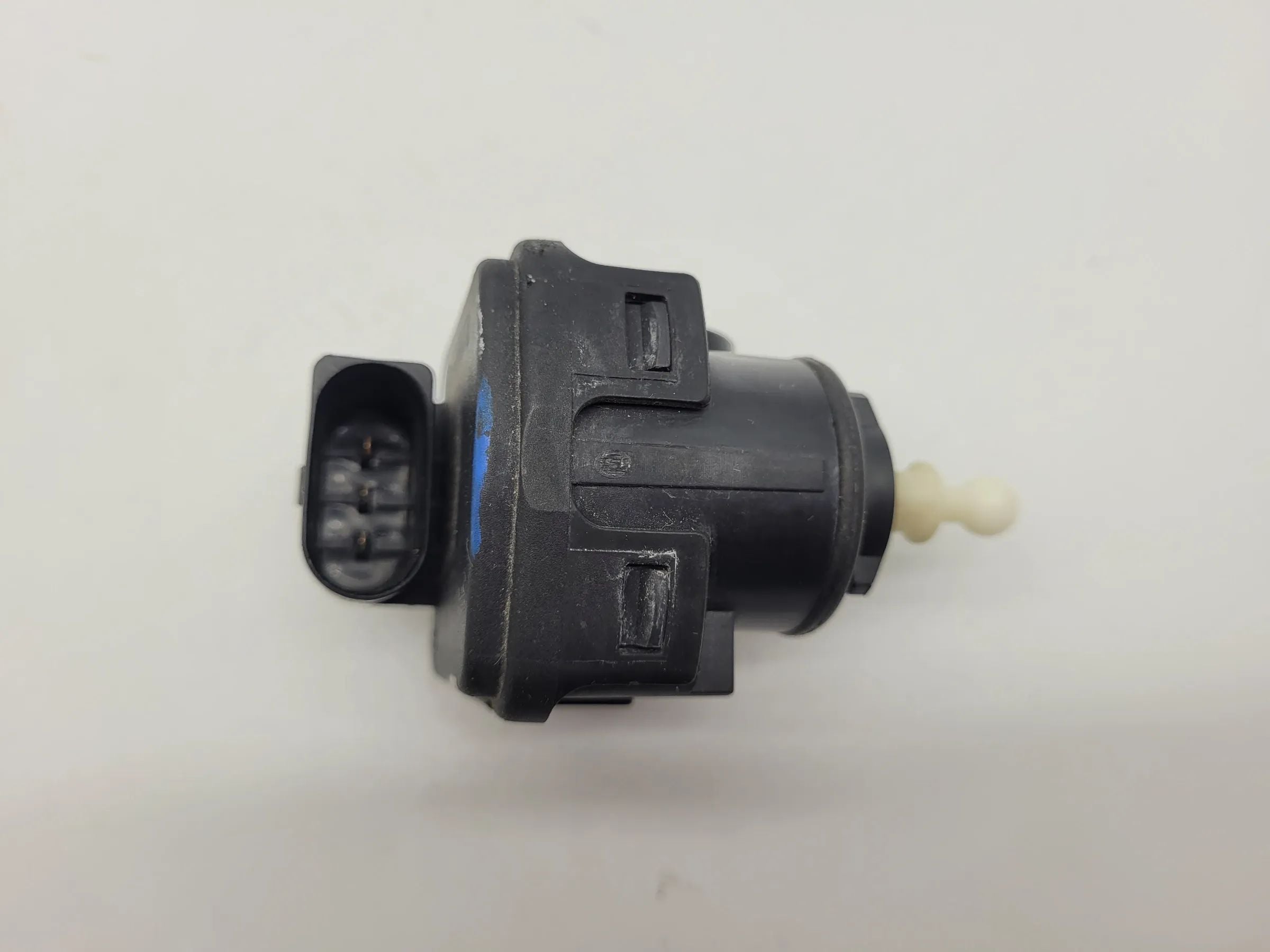 Original Audi A3 (8L1) Scheinwerfer Stellmotor LWR L/R 8L0941295