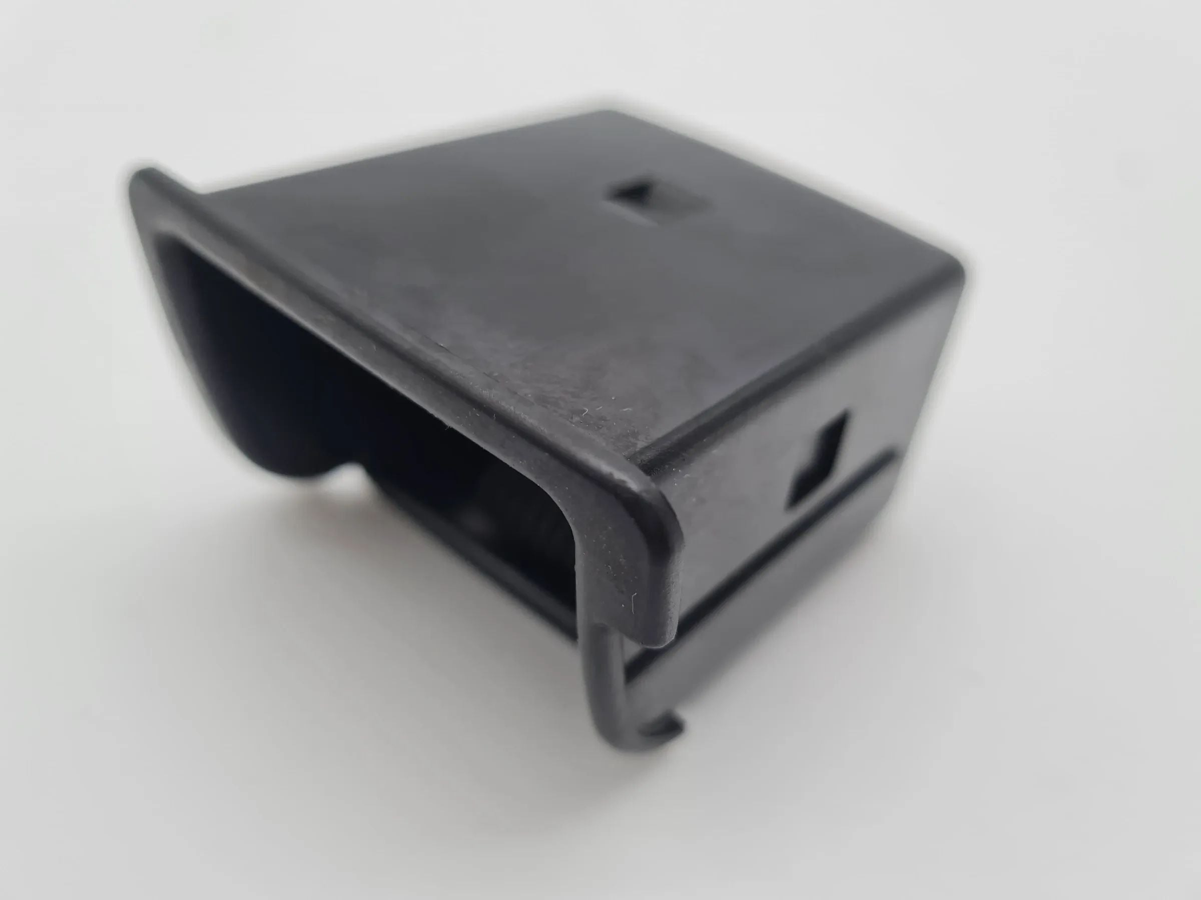 Original Mercedes-Benz A-Klasse (W168) Aschenbechereinsatz, A1688100133