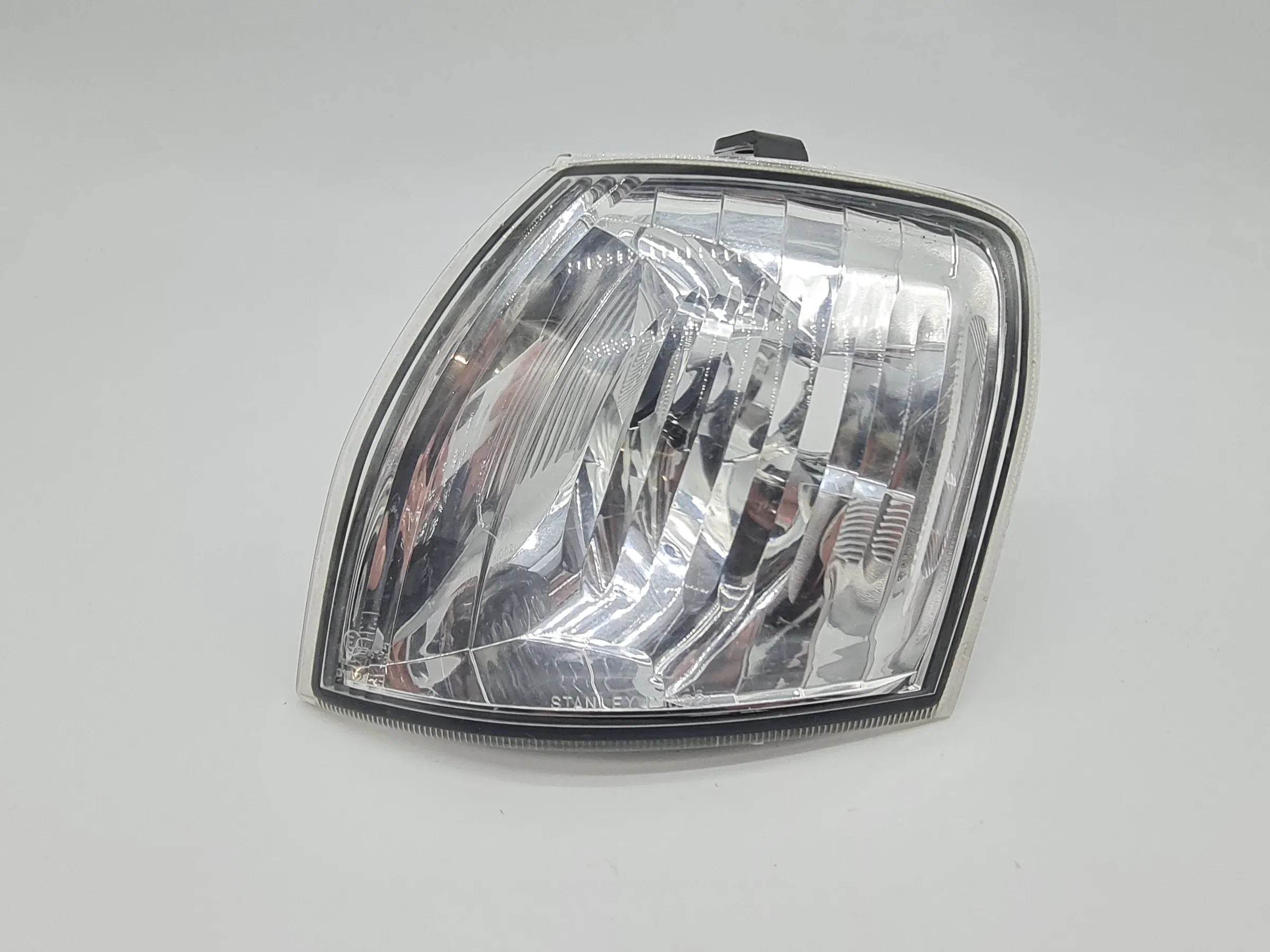 Original Mazda Demio (DW) Blinker Blinklicht Links E4016522