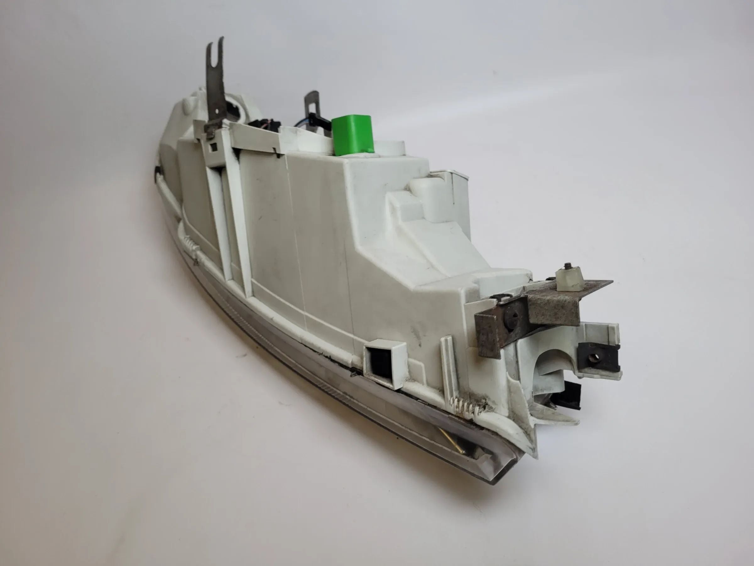 Ford Mondeo II 2 BAP/BNP Scheinwerfer/Frontleuchte Links 0301098205 Original
