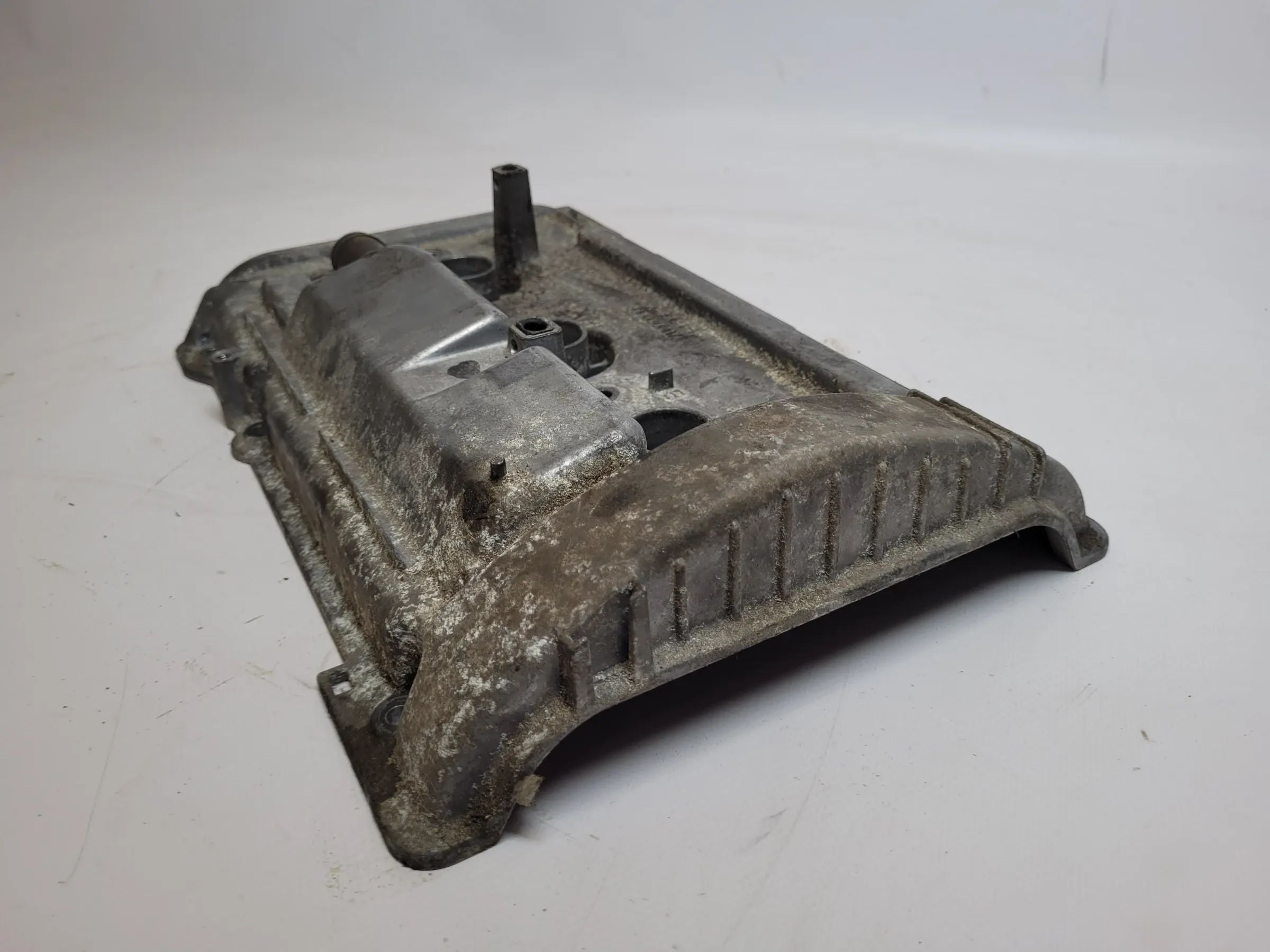 Audi A4/A6 4B/8D 2.4, 121KW Zylinderkopfhaube / Ventildeckel 078103472L Original