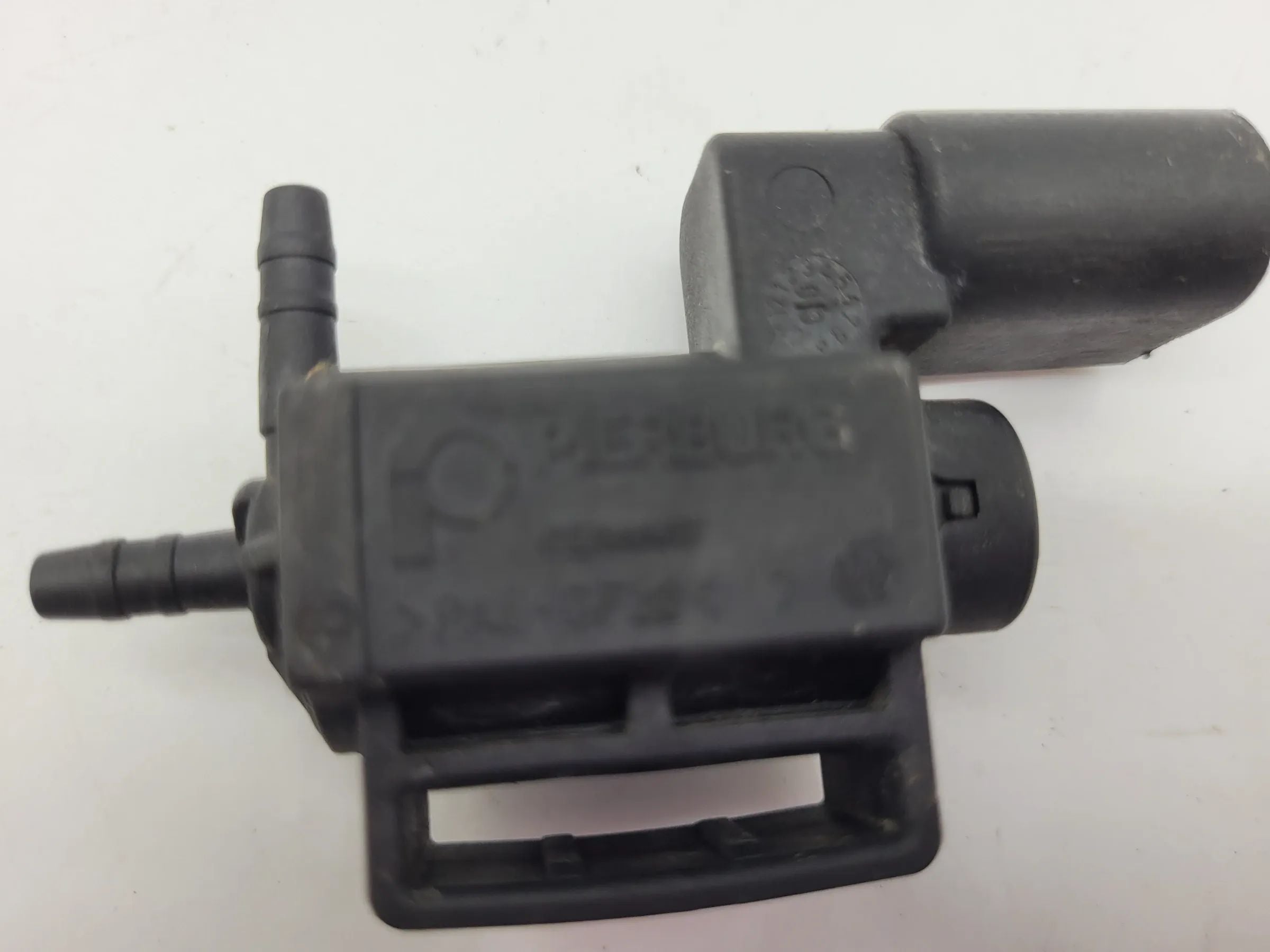 Magnetventil Saugrohr Ansaugluft Ventil für Audi A3 A4 VW Golf Polo Seat Skoda
