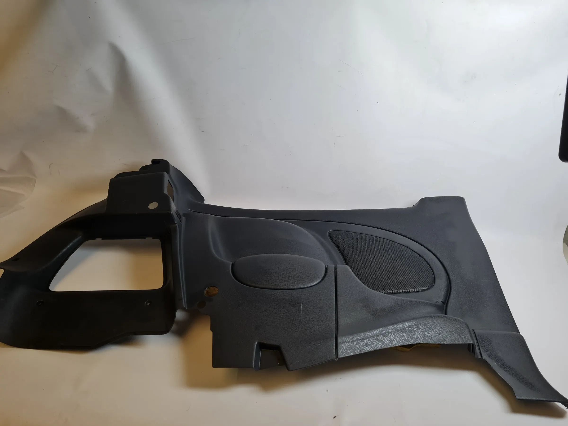 Mini One R50/R53 Seitenverkleidung Links Innen 7050451 (Original)