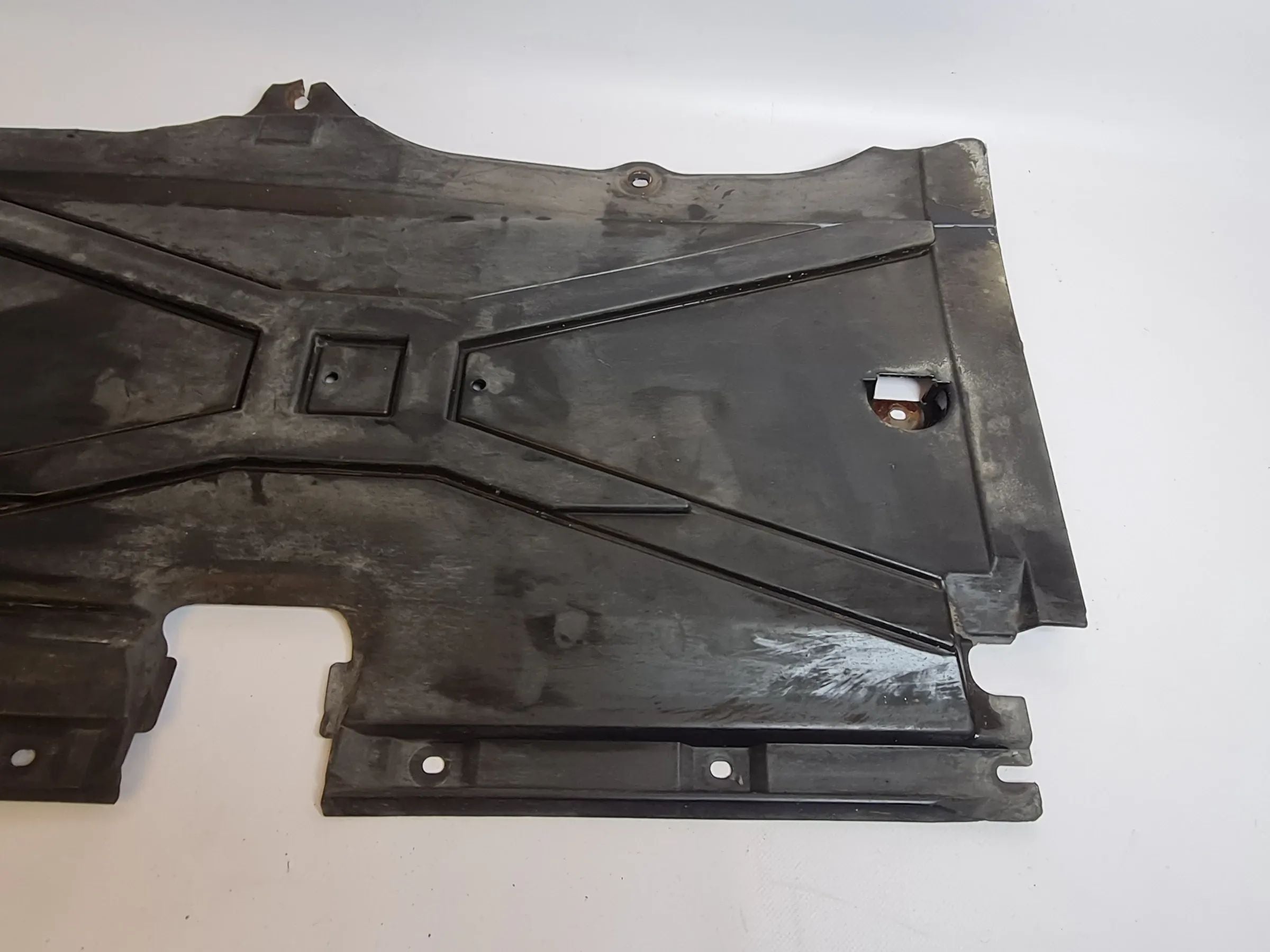 BMW 5er E39 Unterboden Unterfahrschutz Rechts 51.71-8158060 (Original)